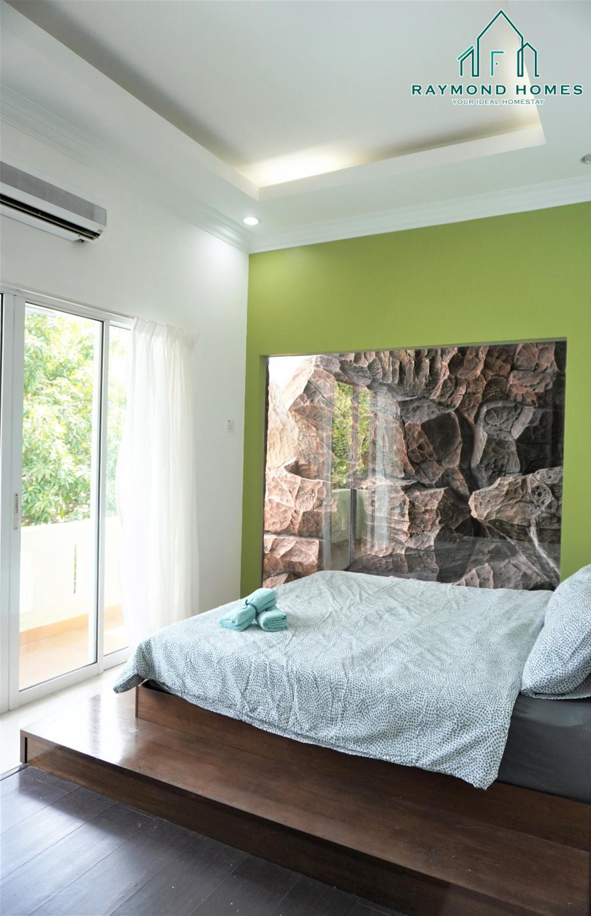 One-Bedroom House photo 1