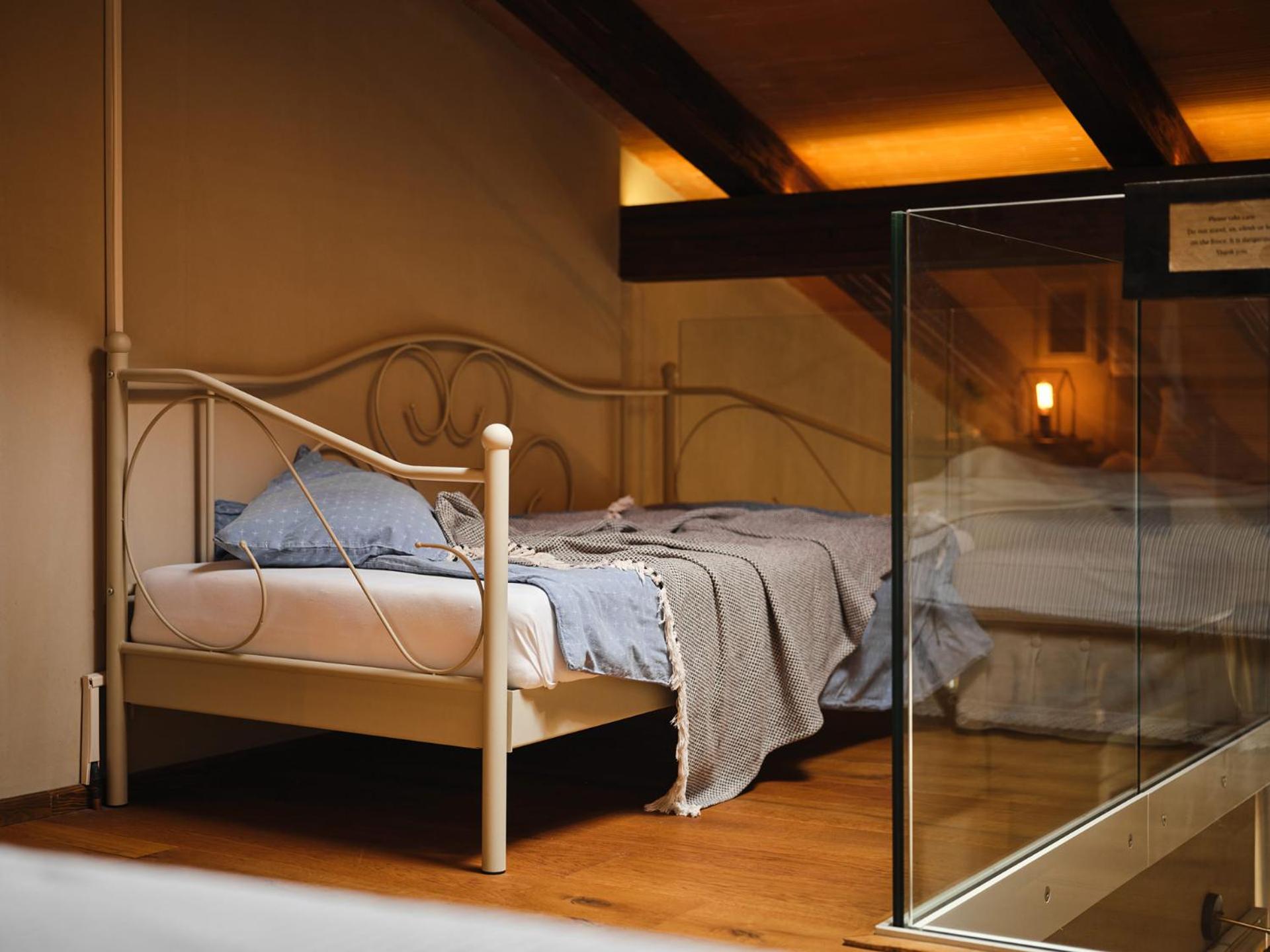 Duplex Room
