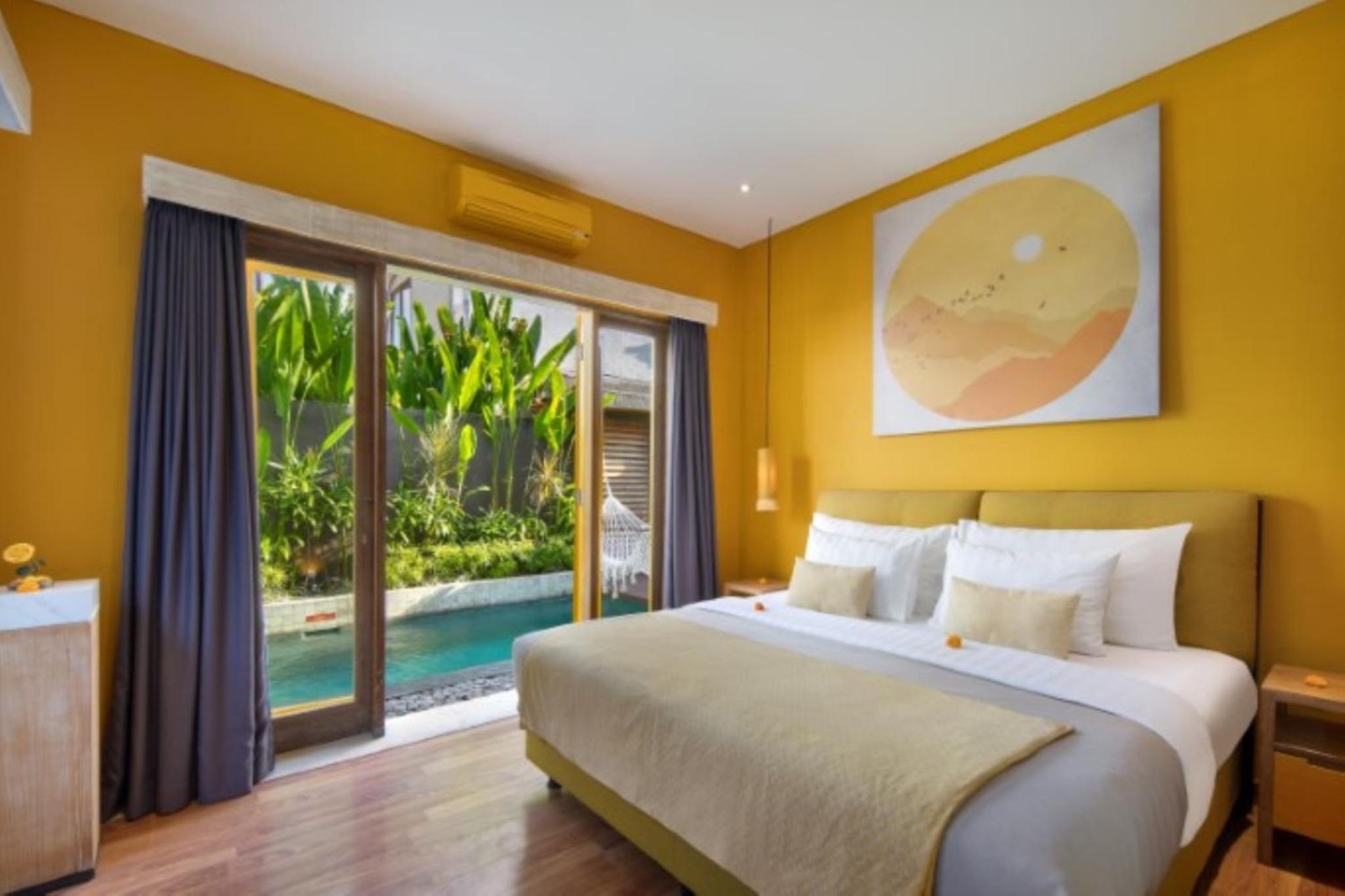 Royal One-Bedroom Villa with Private Pool & Waterslide photo 1