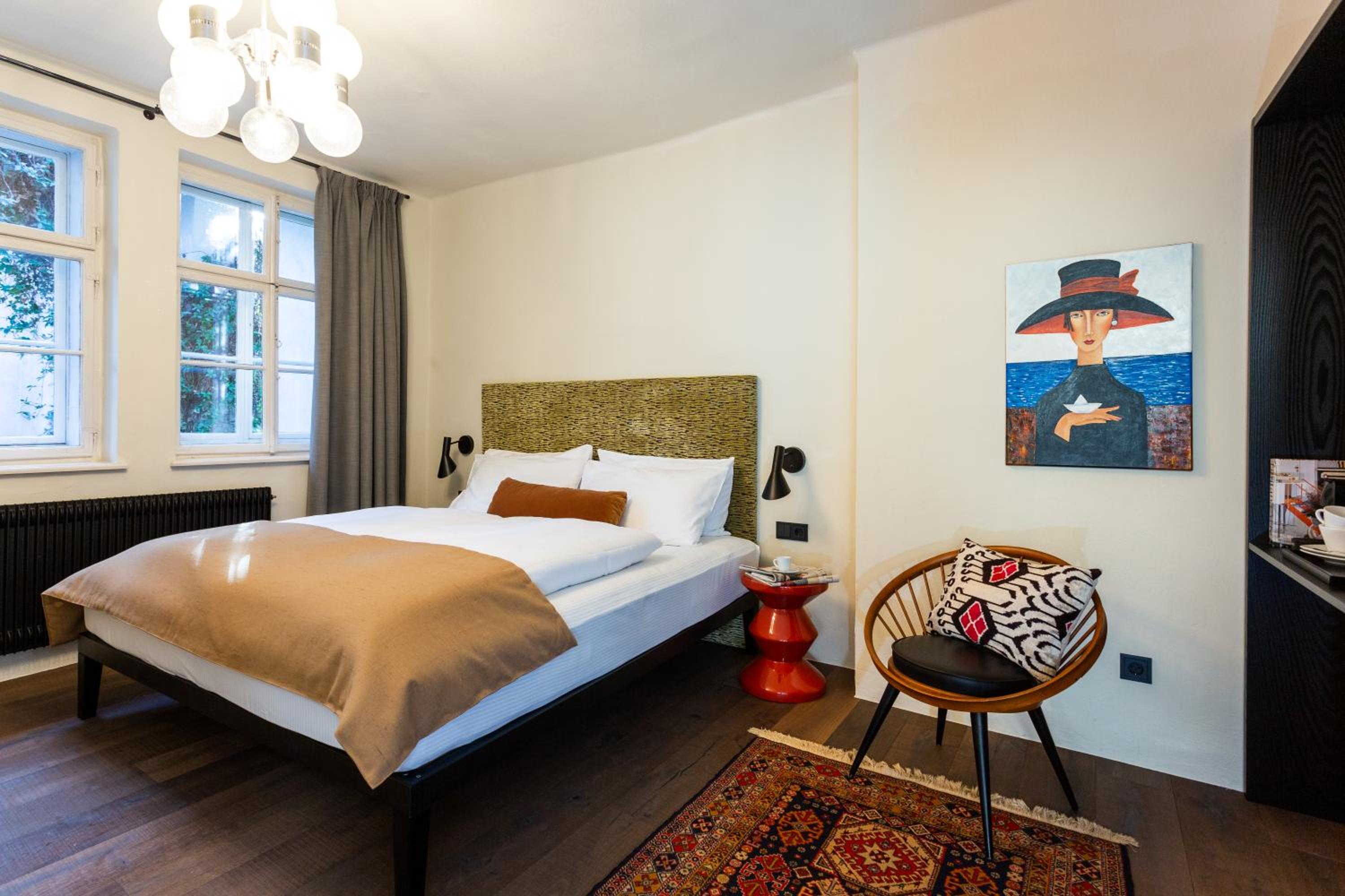 Double Room - Photo 6