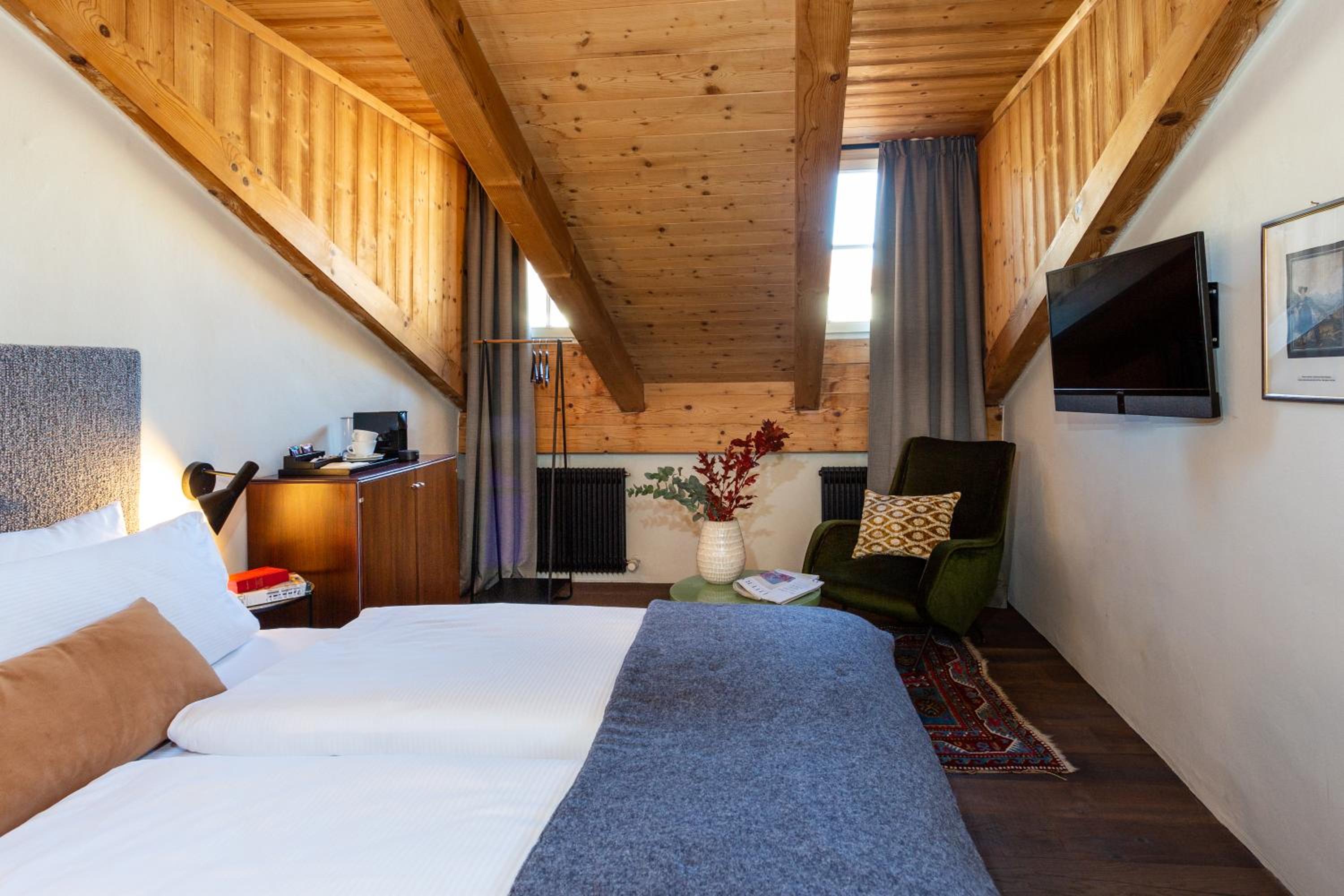 Double Room - Photo 12