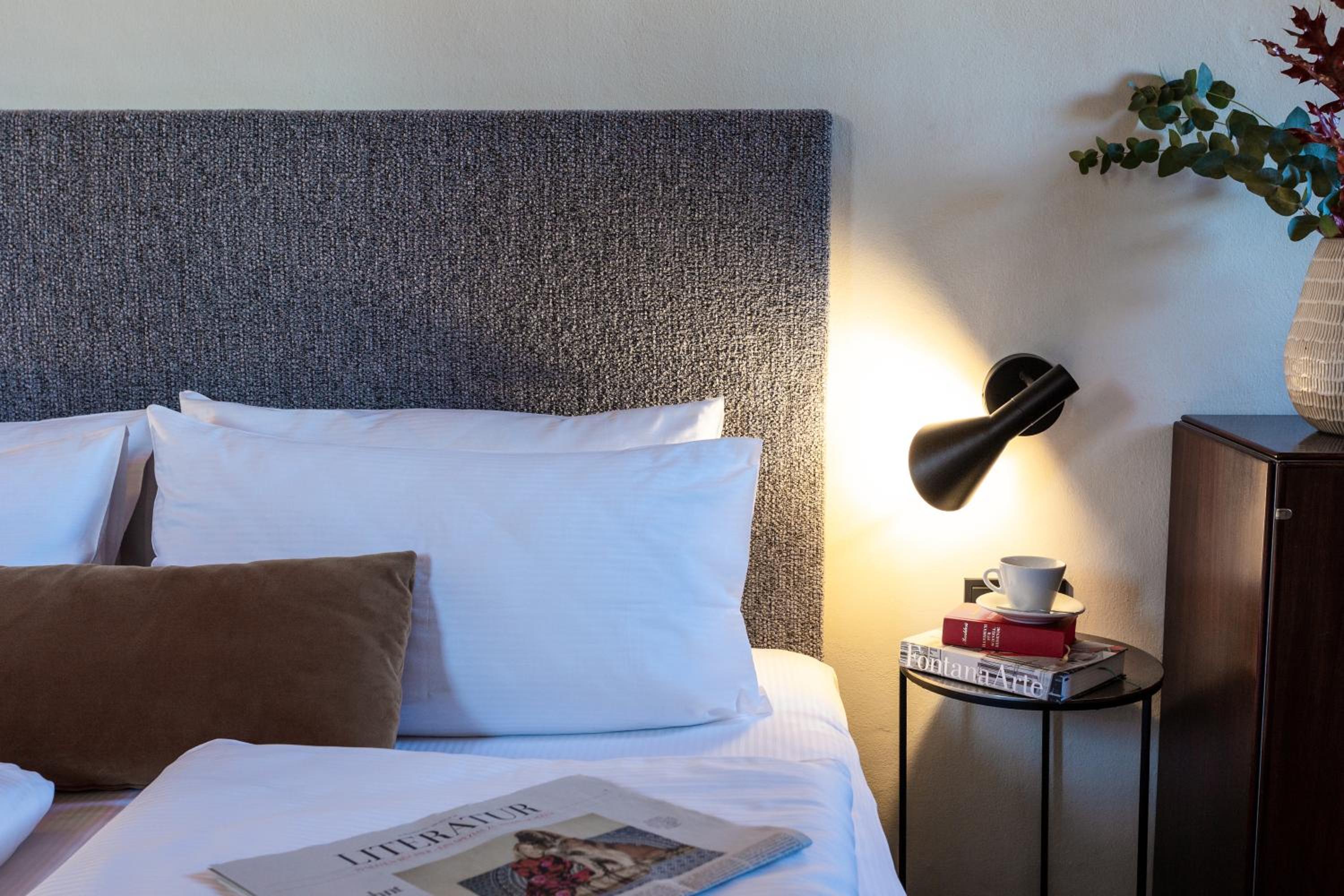 Double Room - Photo 11