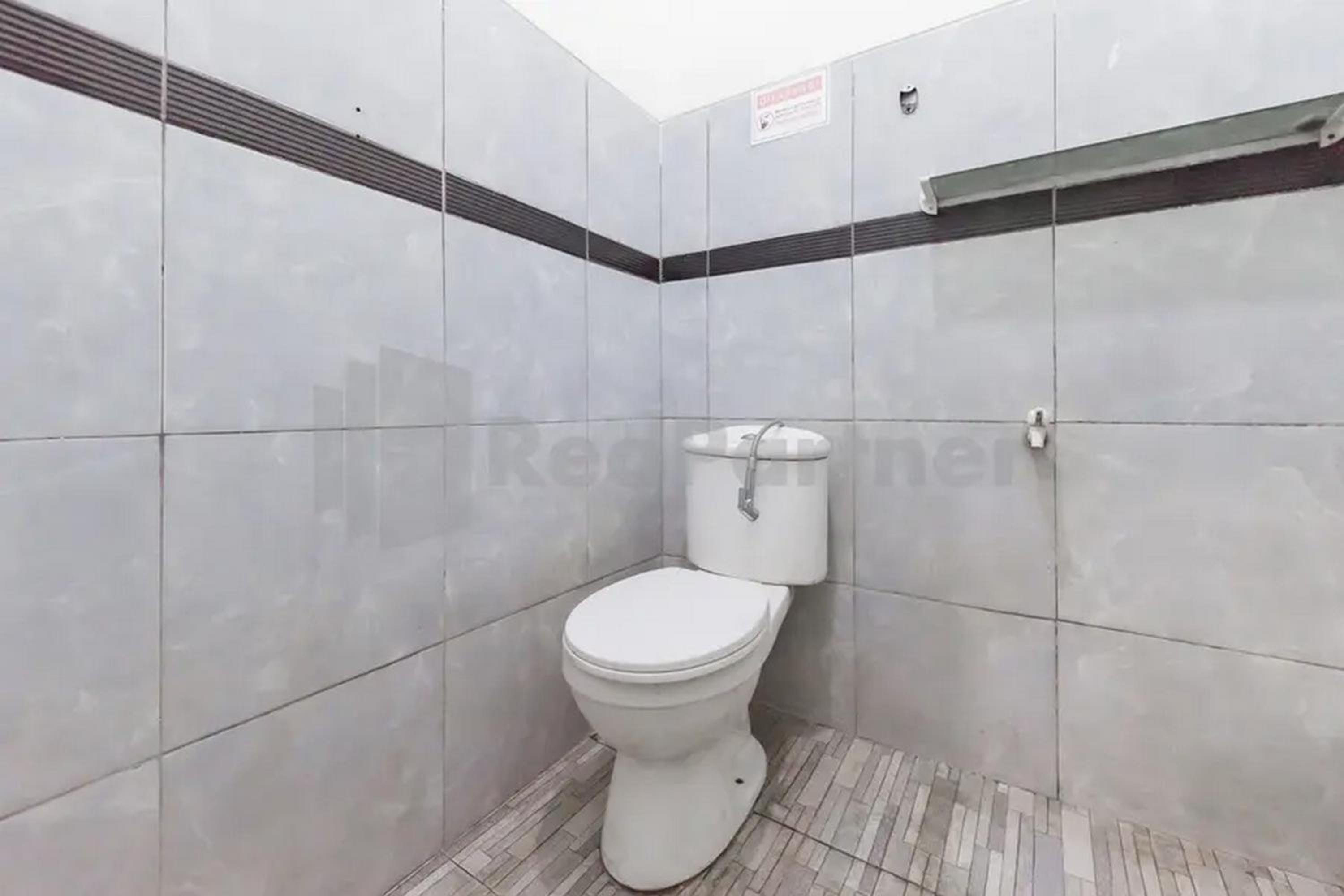 Standard Double Room - Photo 2