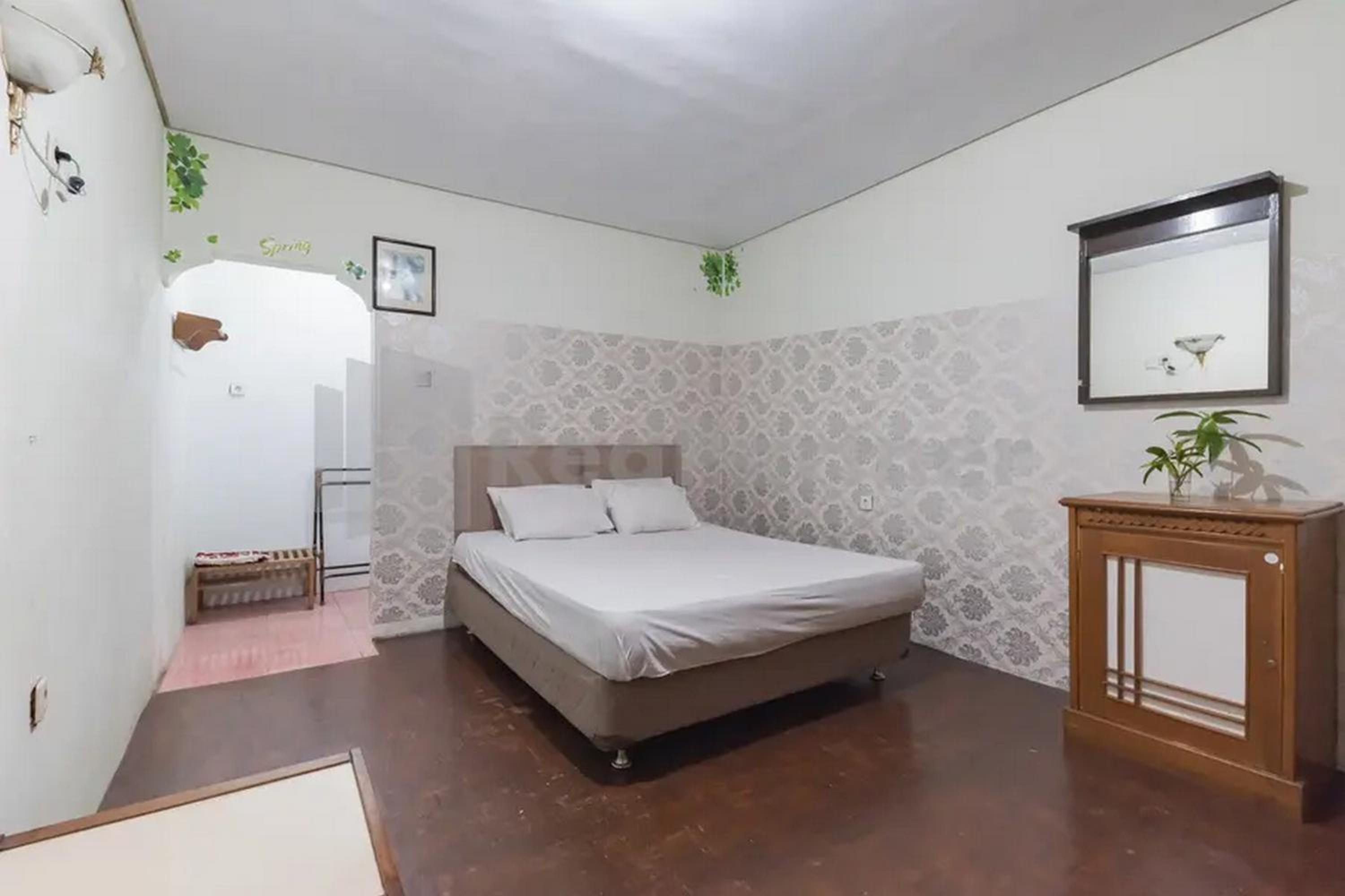 Standard Double Room - Photo 4