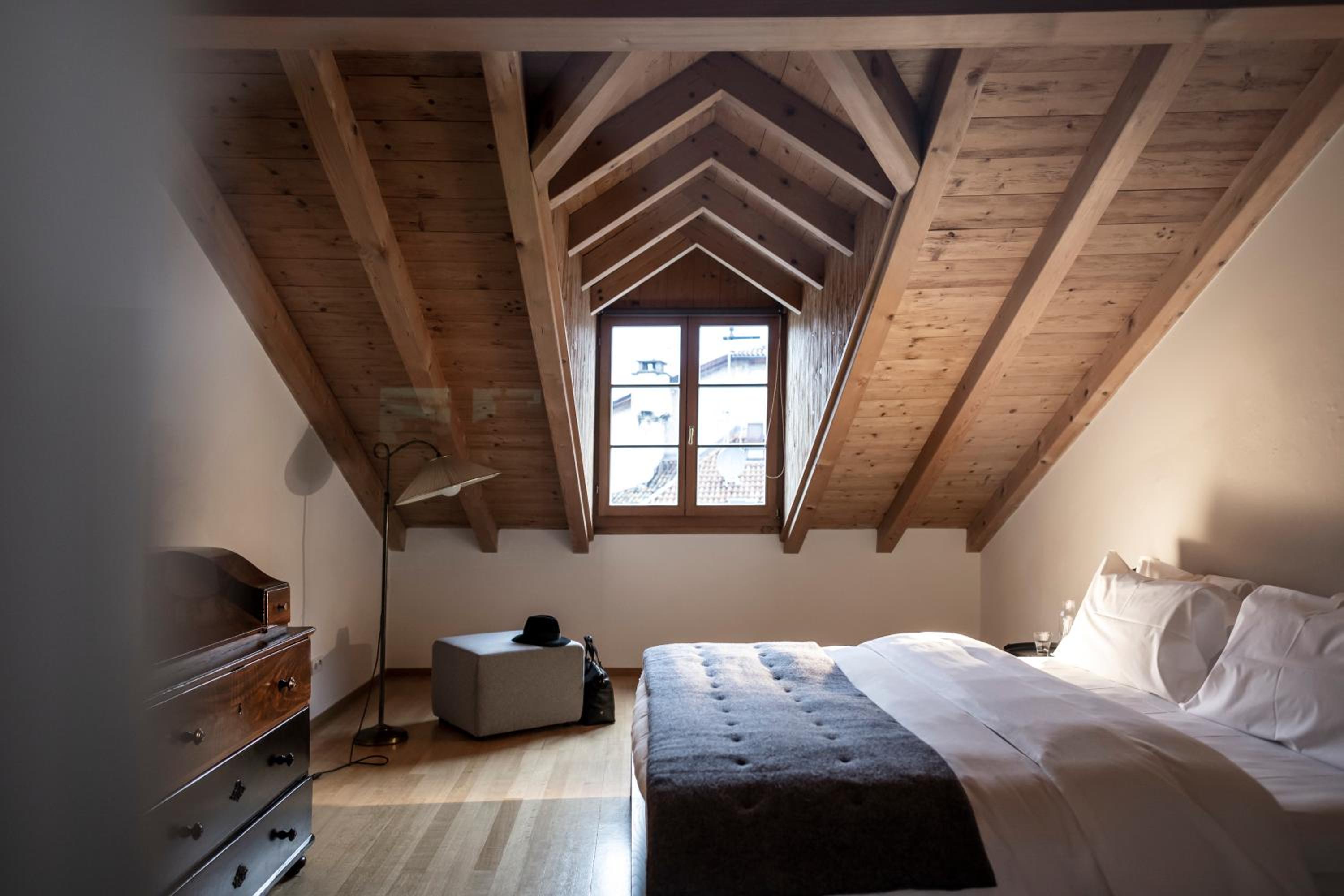 Two-Bedroom Suite - Photo 6