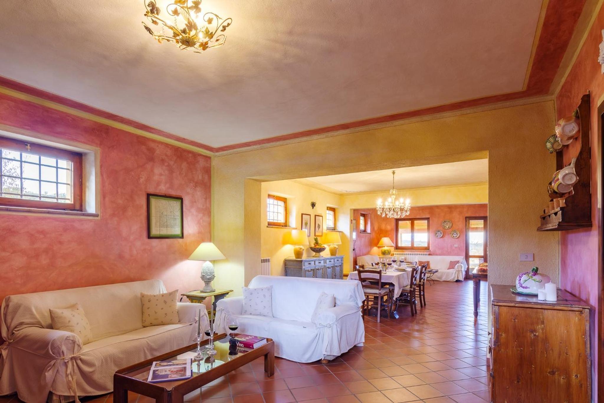 Villa photo 2