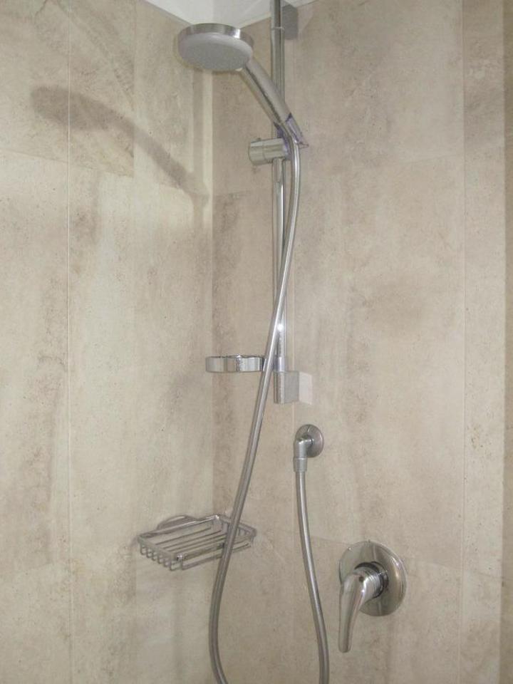 Triple Room with Balcony - Photo 4