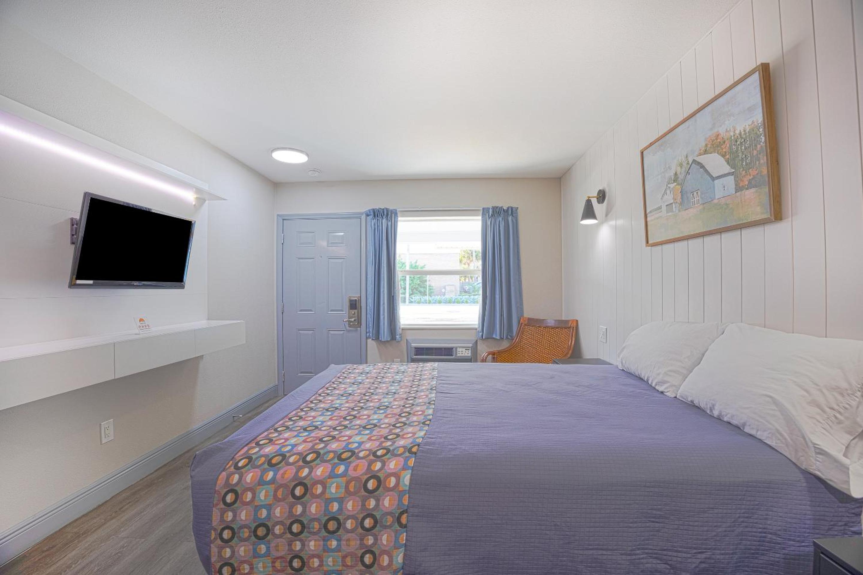 Sunrise Inn by OYO Titusville FL, Bilde 8