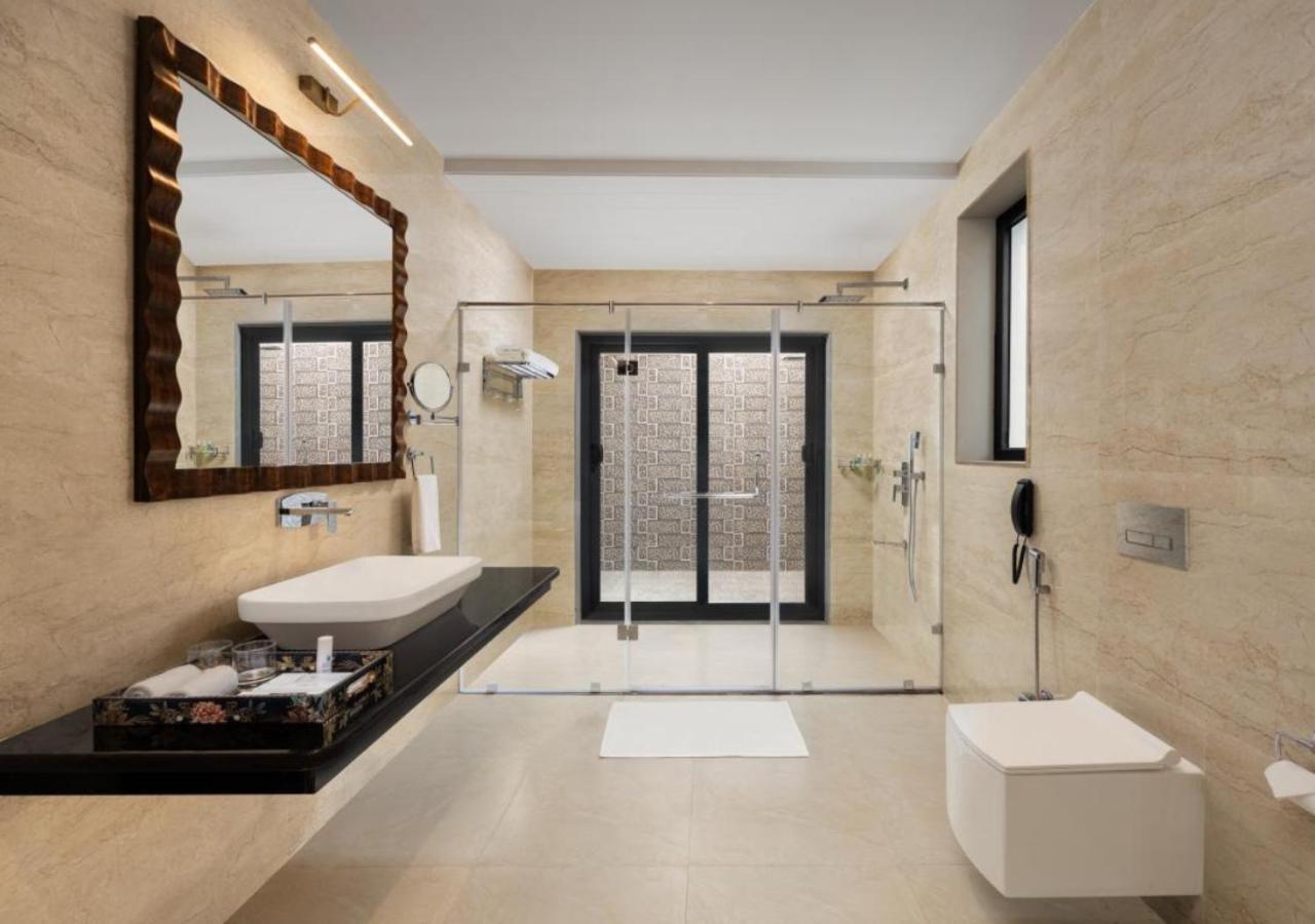 Luxury Room with Plunge Pool photo 3