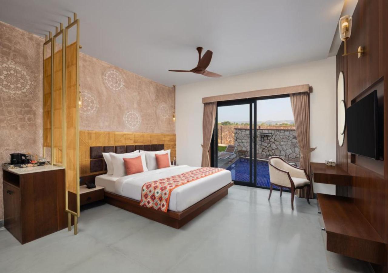 Luxury Room with Plunge Pool