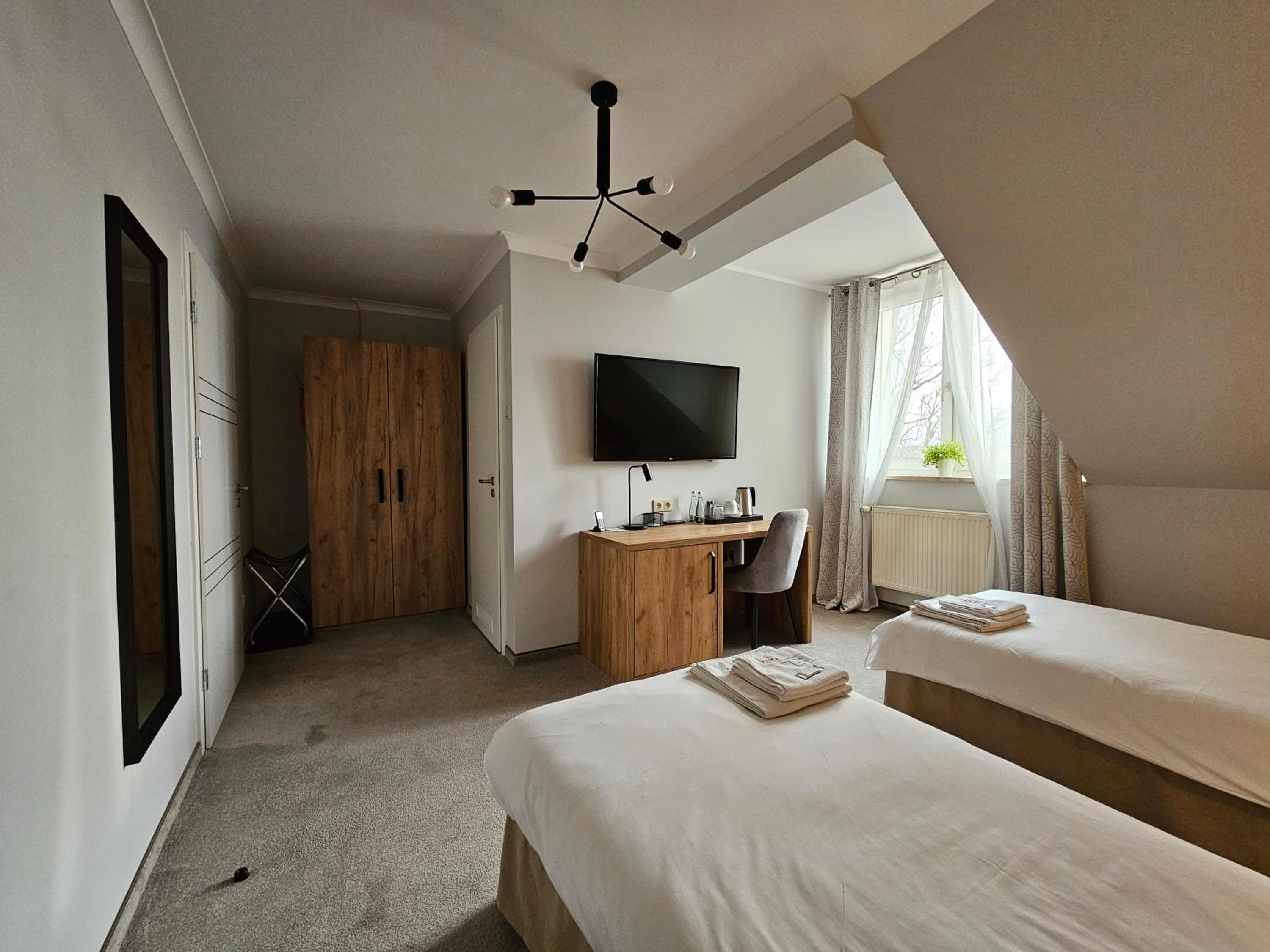 Classic Double Room - Photo 3