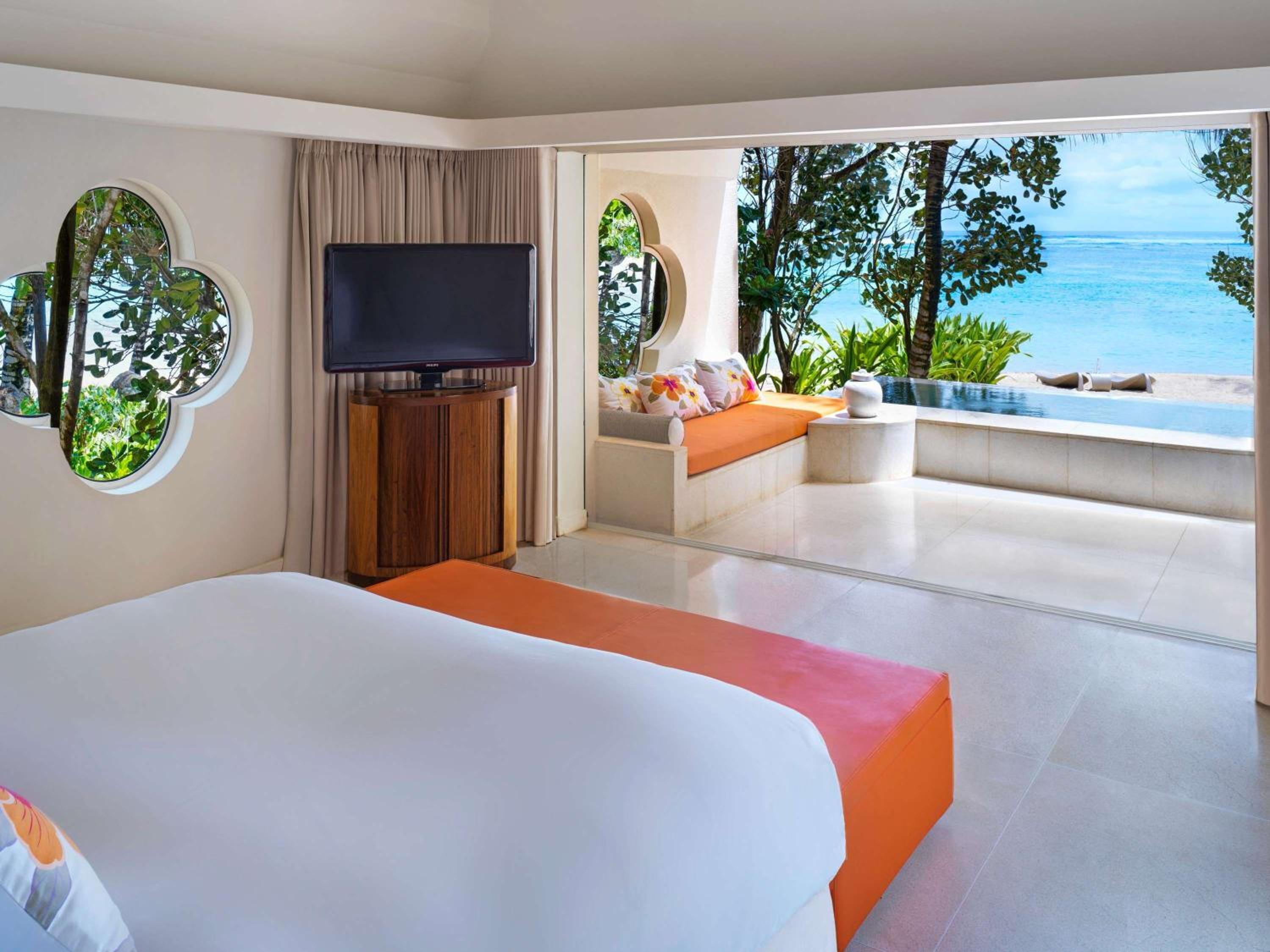SO King Beach Villa with Private Garden and Plunge pool - Beach Front - Photo 1