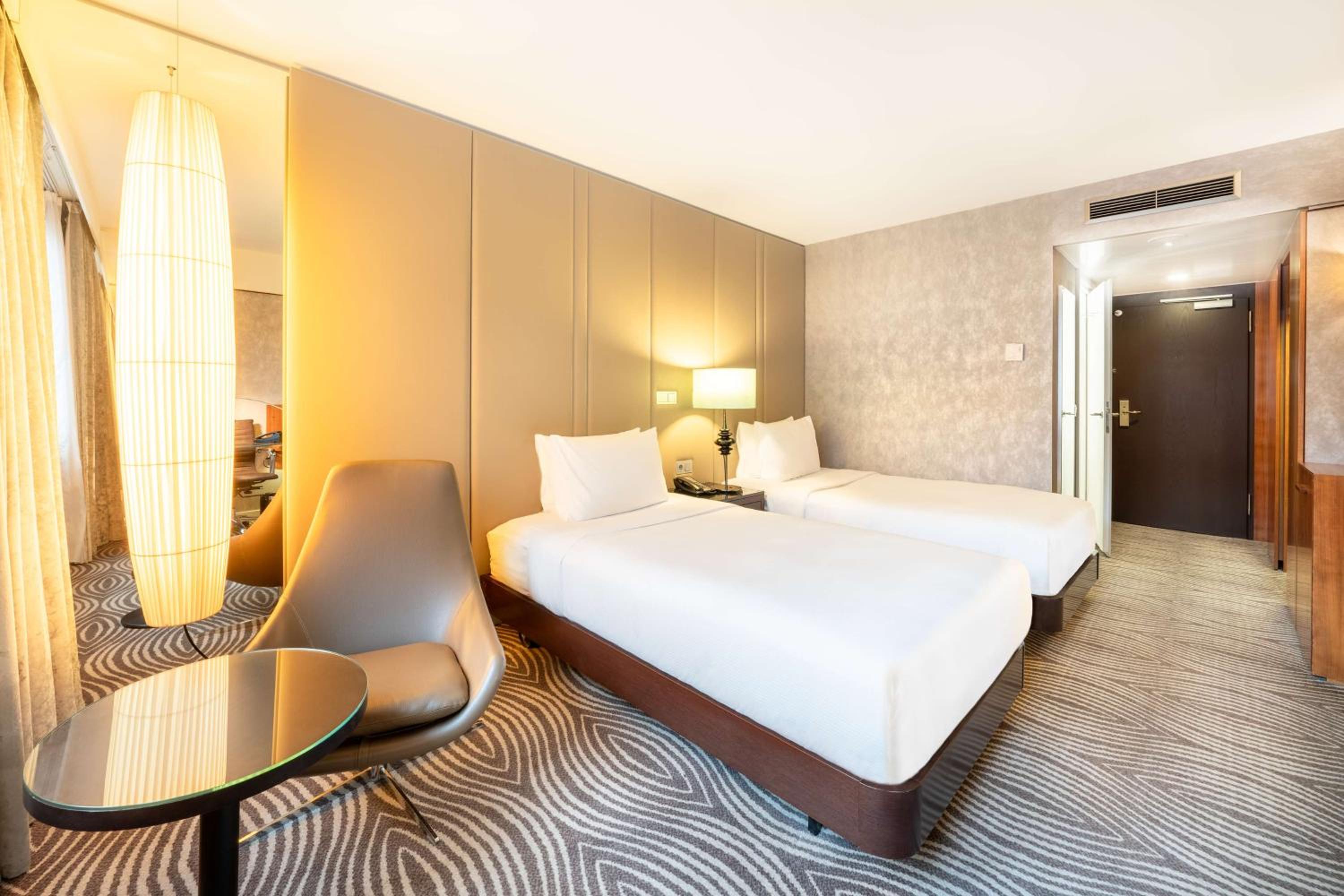 Twin Room with Courtyard View