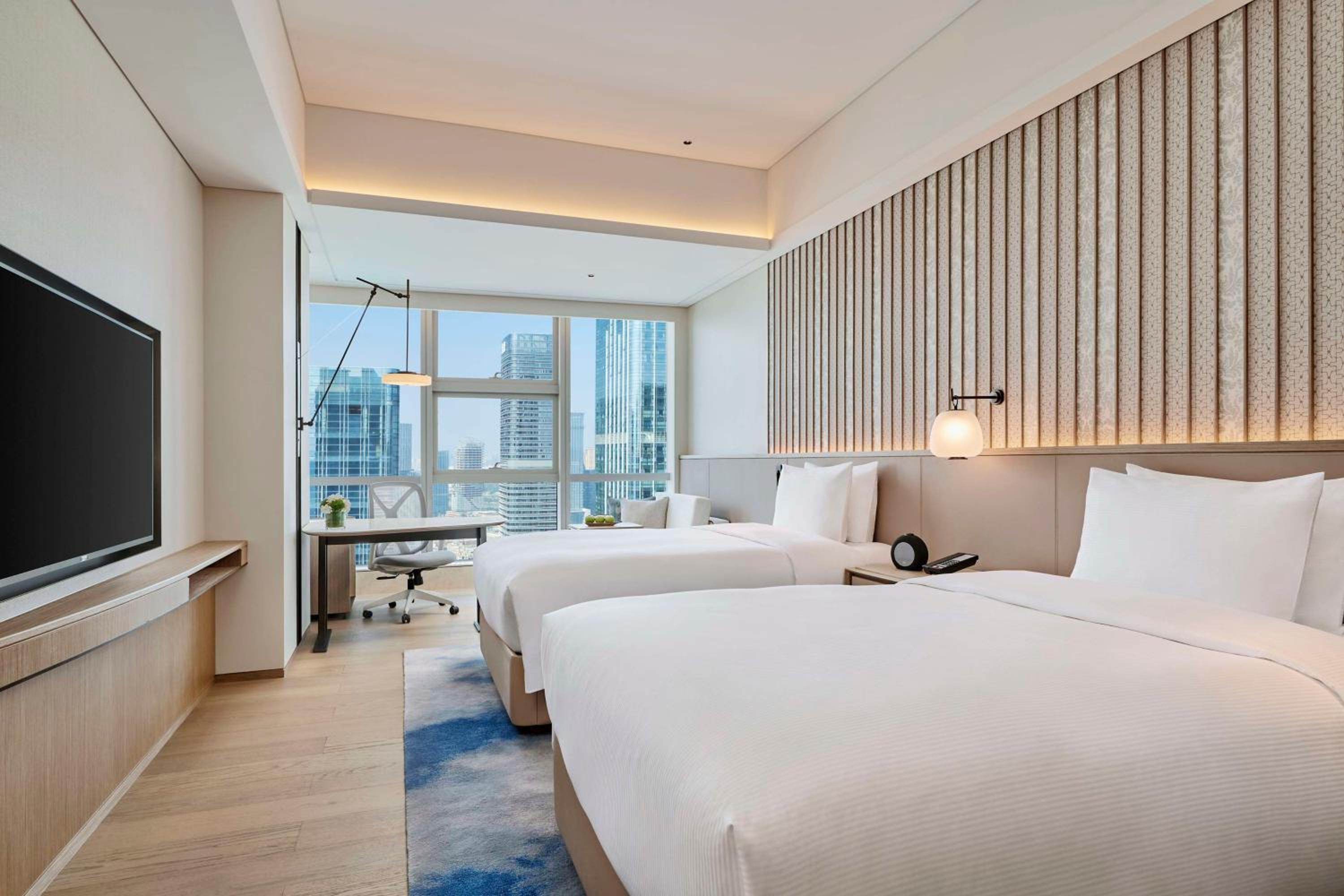 Twin Room - Photo 3