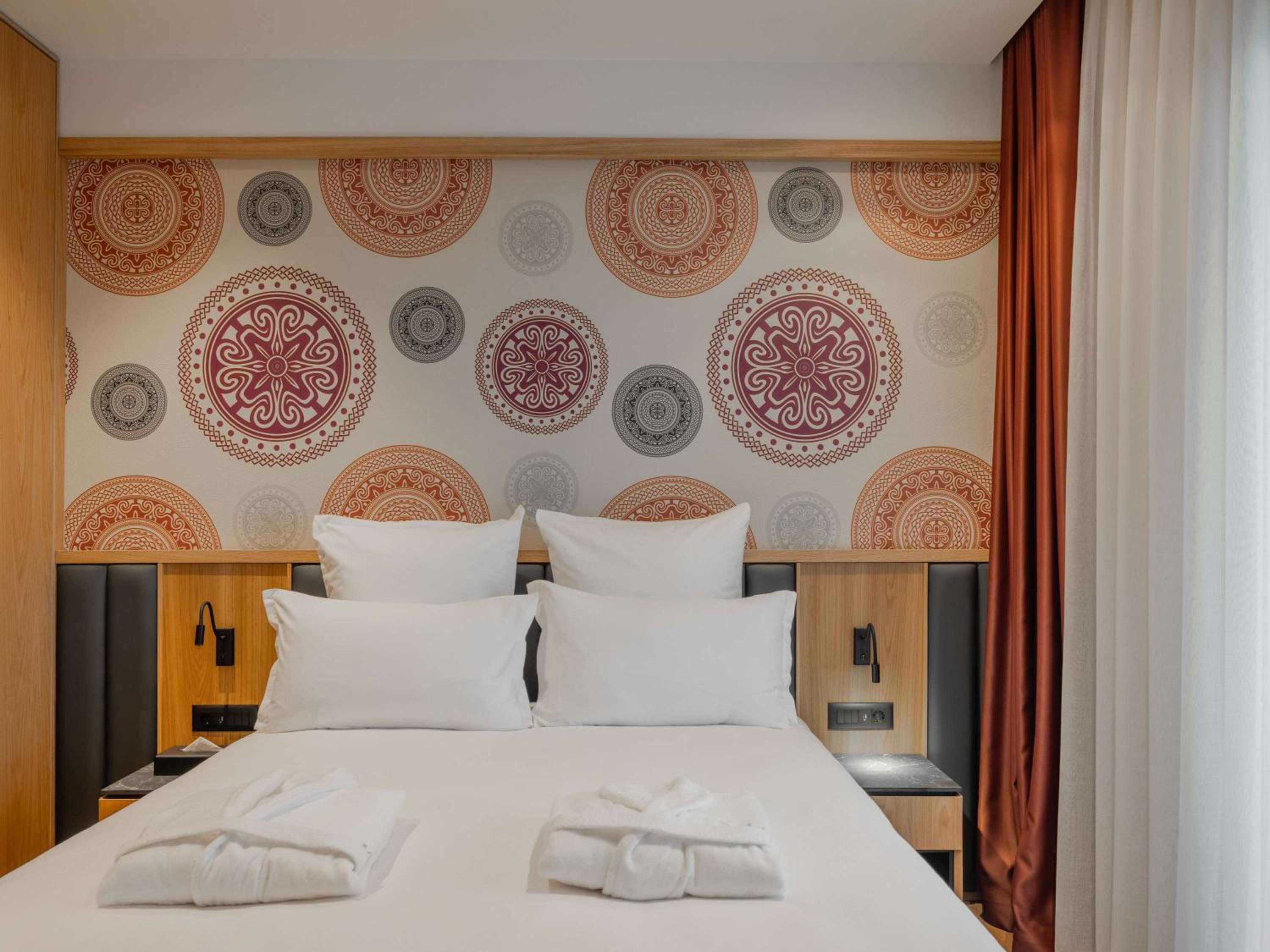 Suite Room with Double Bed
