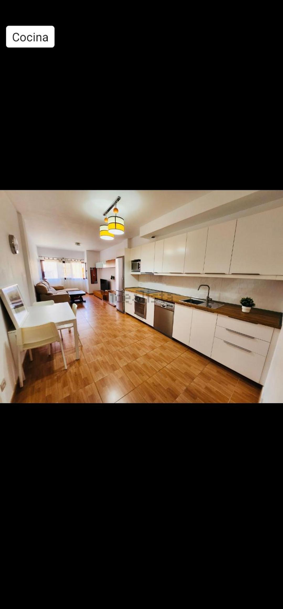 Three-Bedroom Apartment photo 3