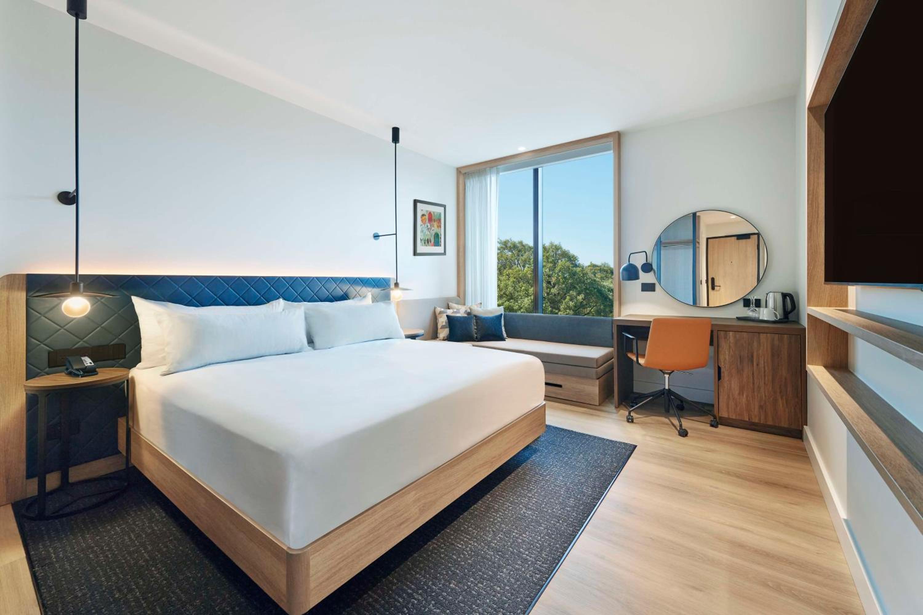 King Guest Room photo 2