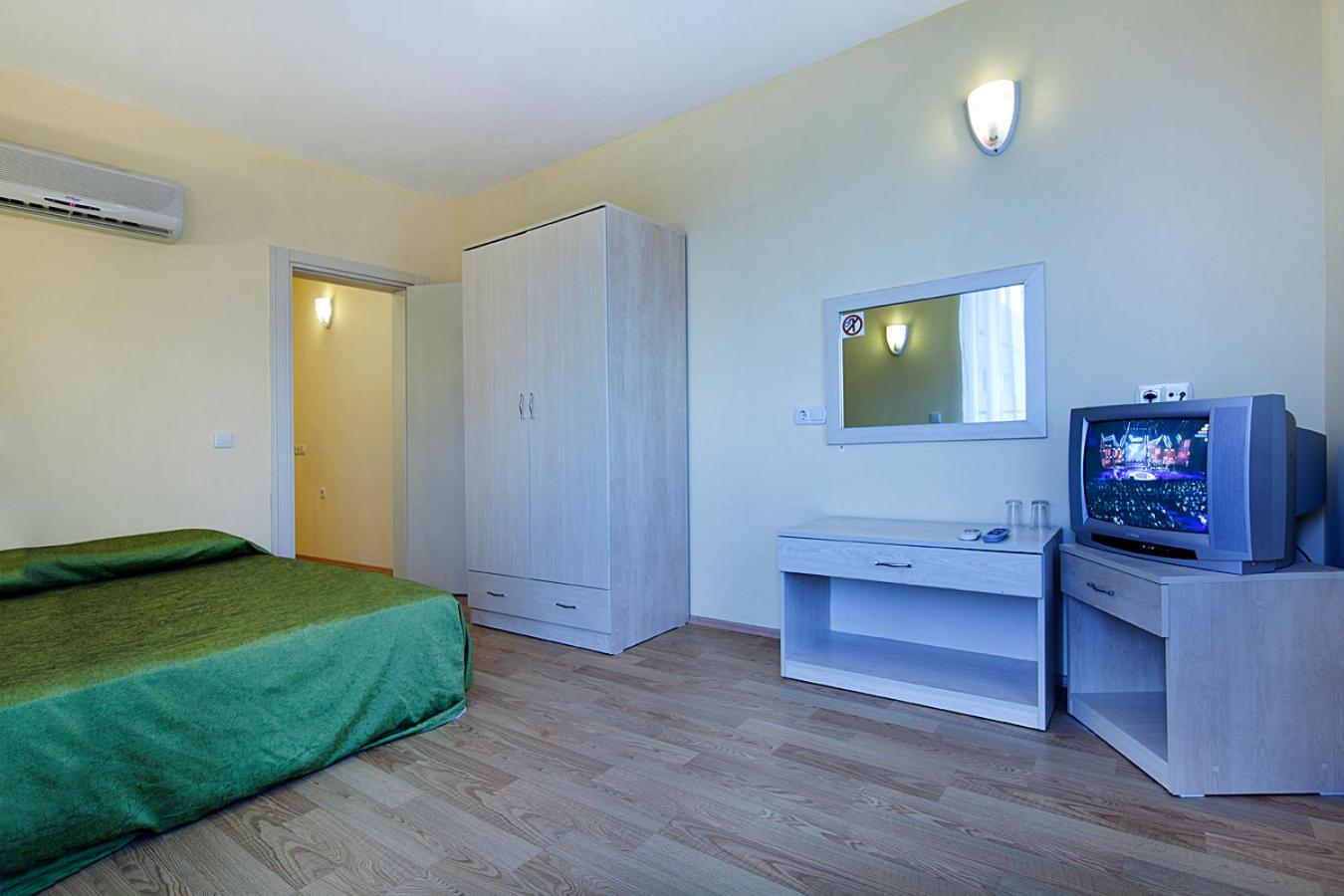 Double Room photo 3