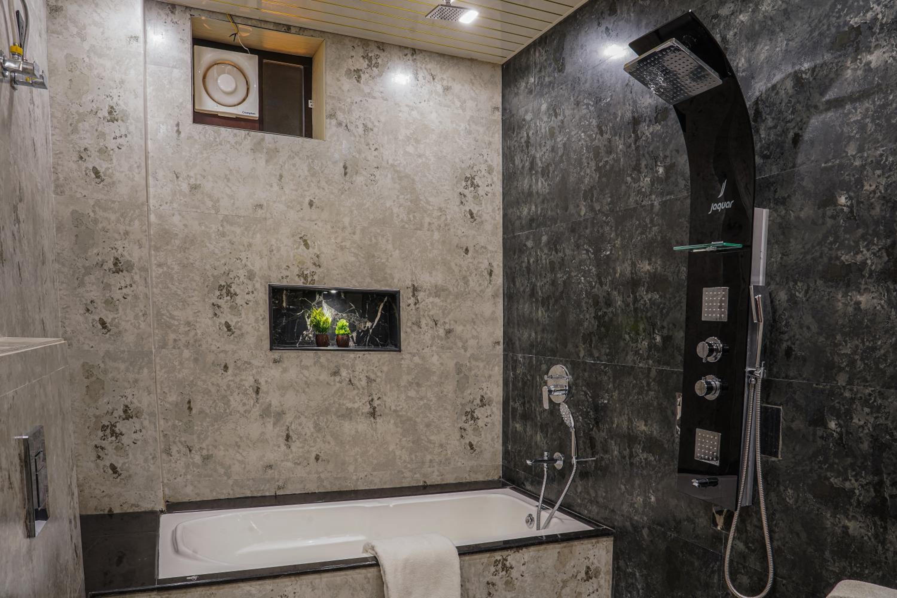 Premium Double Room photo 2