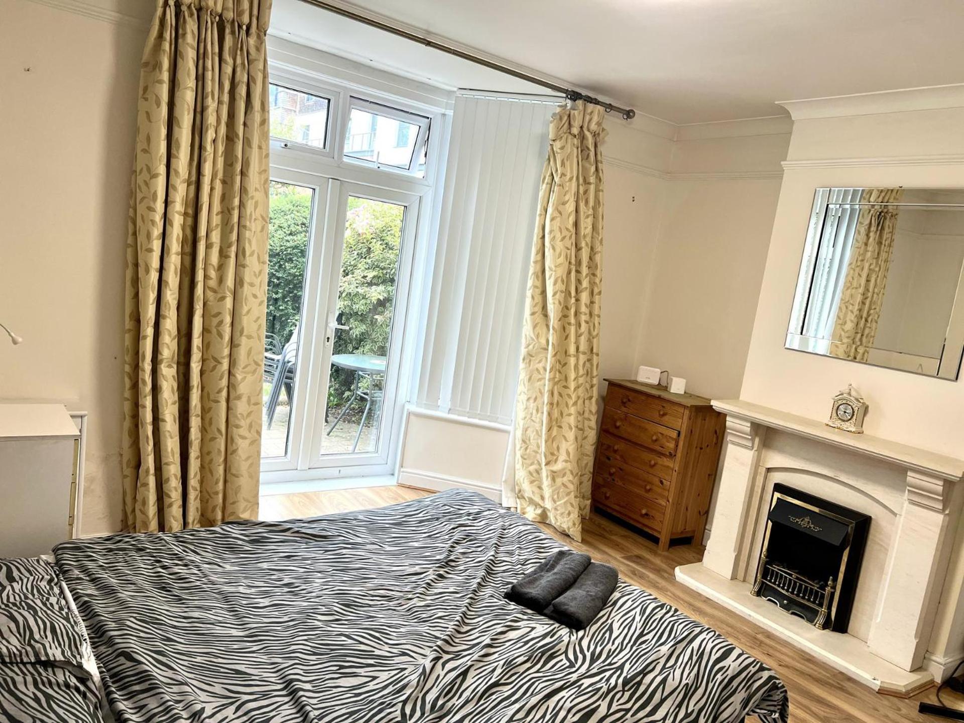Double Room with Park View photo 2