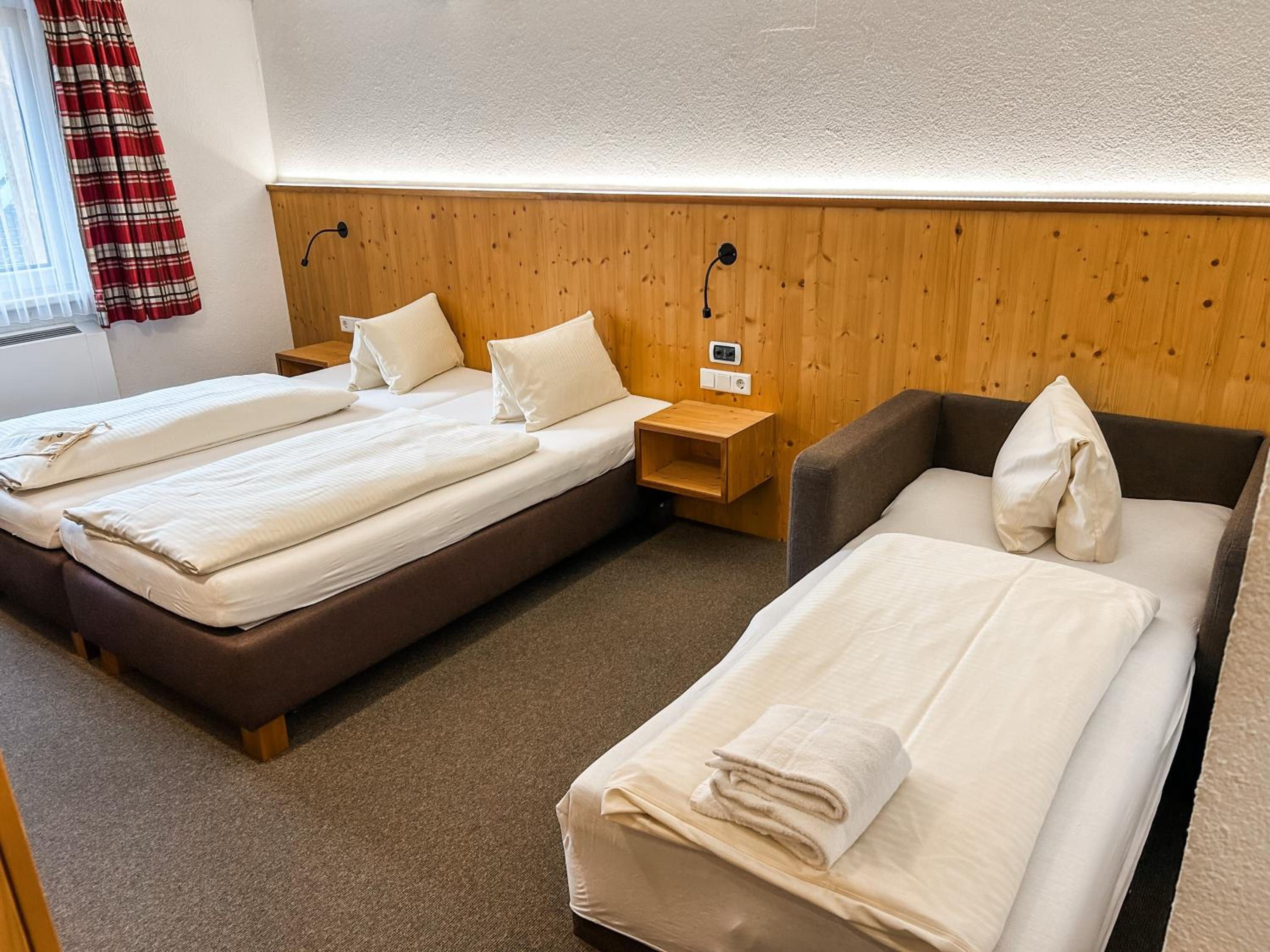 Classic Triple Room