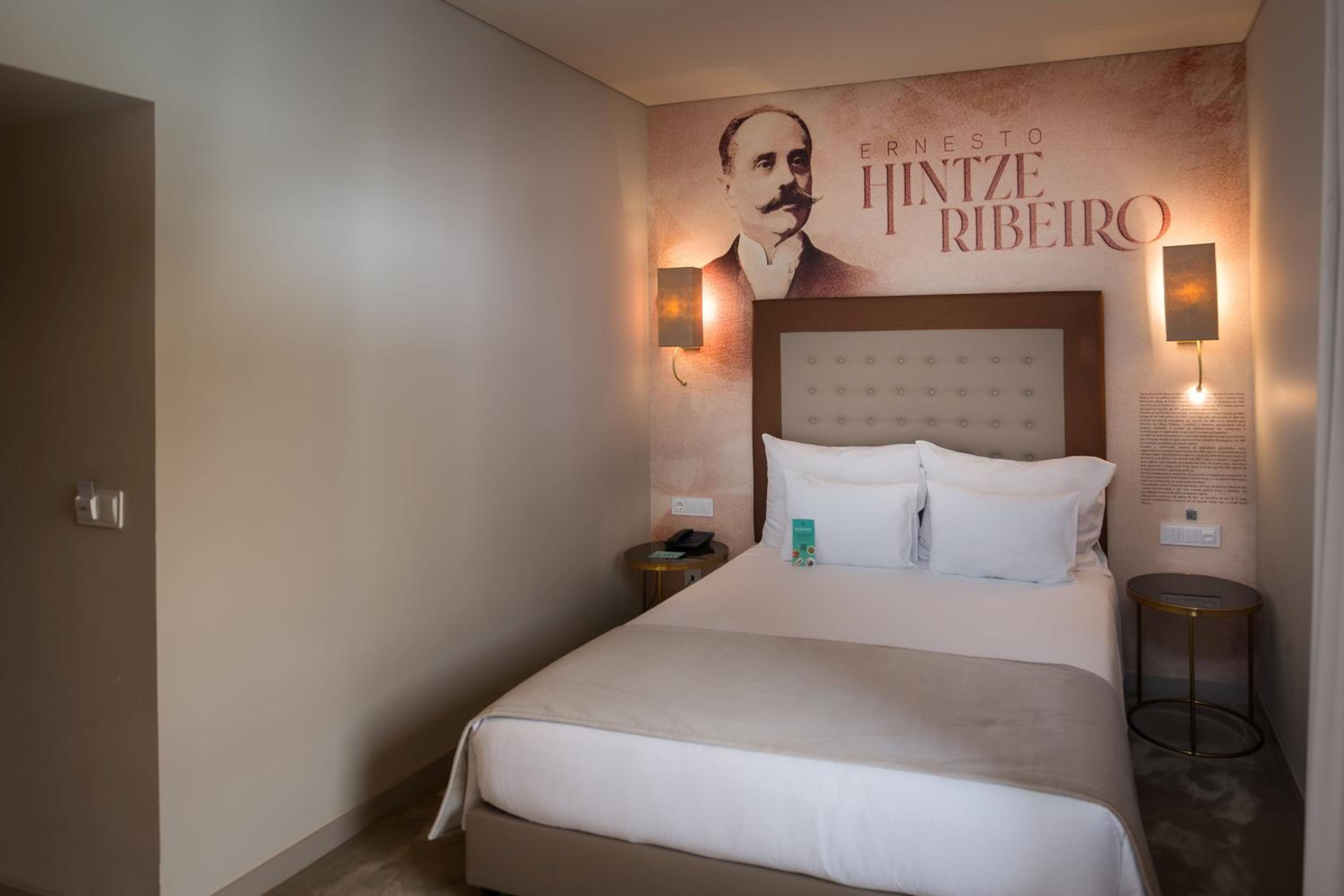 Twin Room - Photo 6