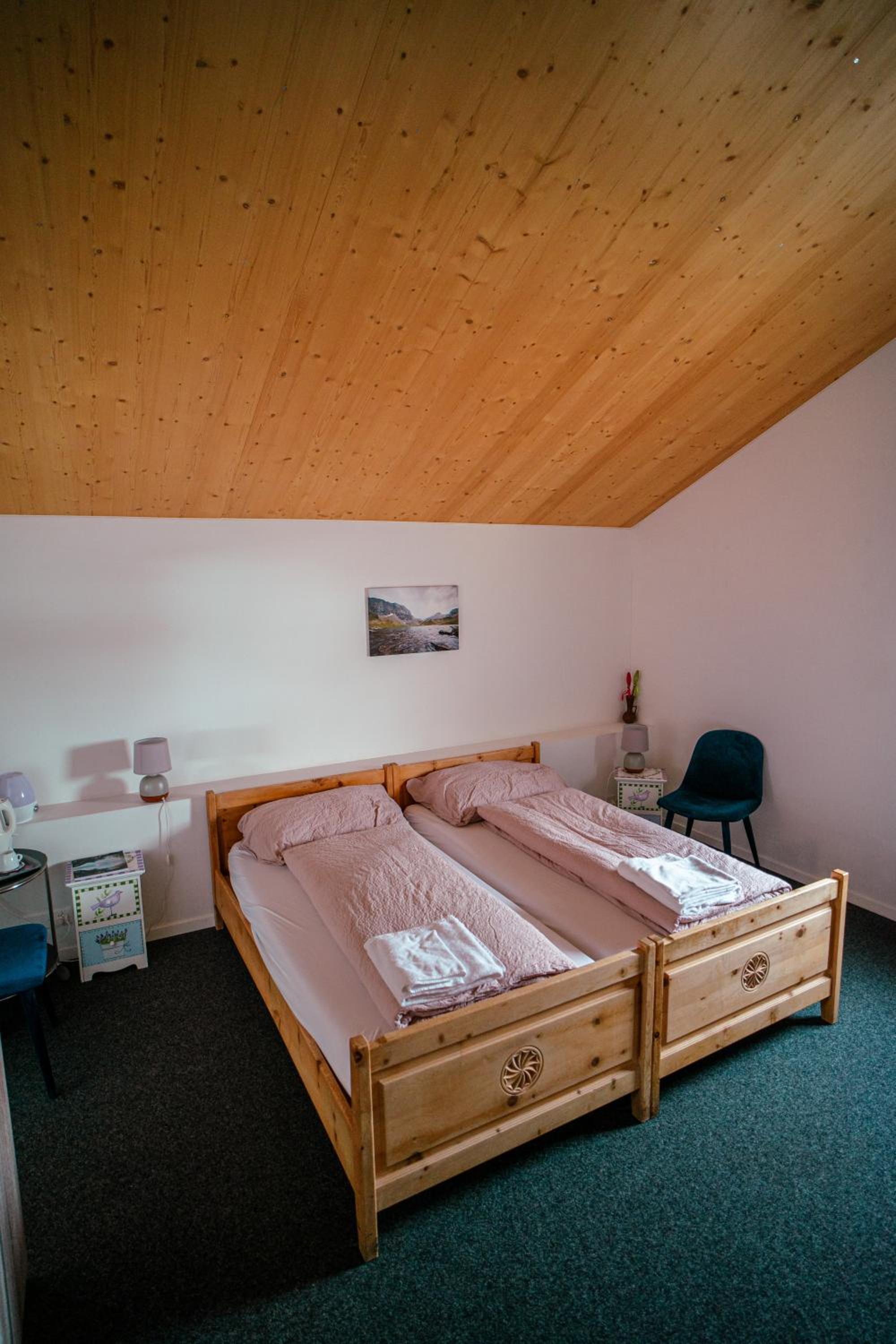 Comfort Triple Room with Shower - Photo 4