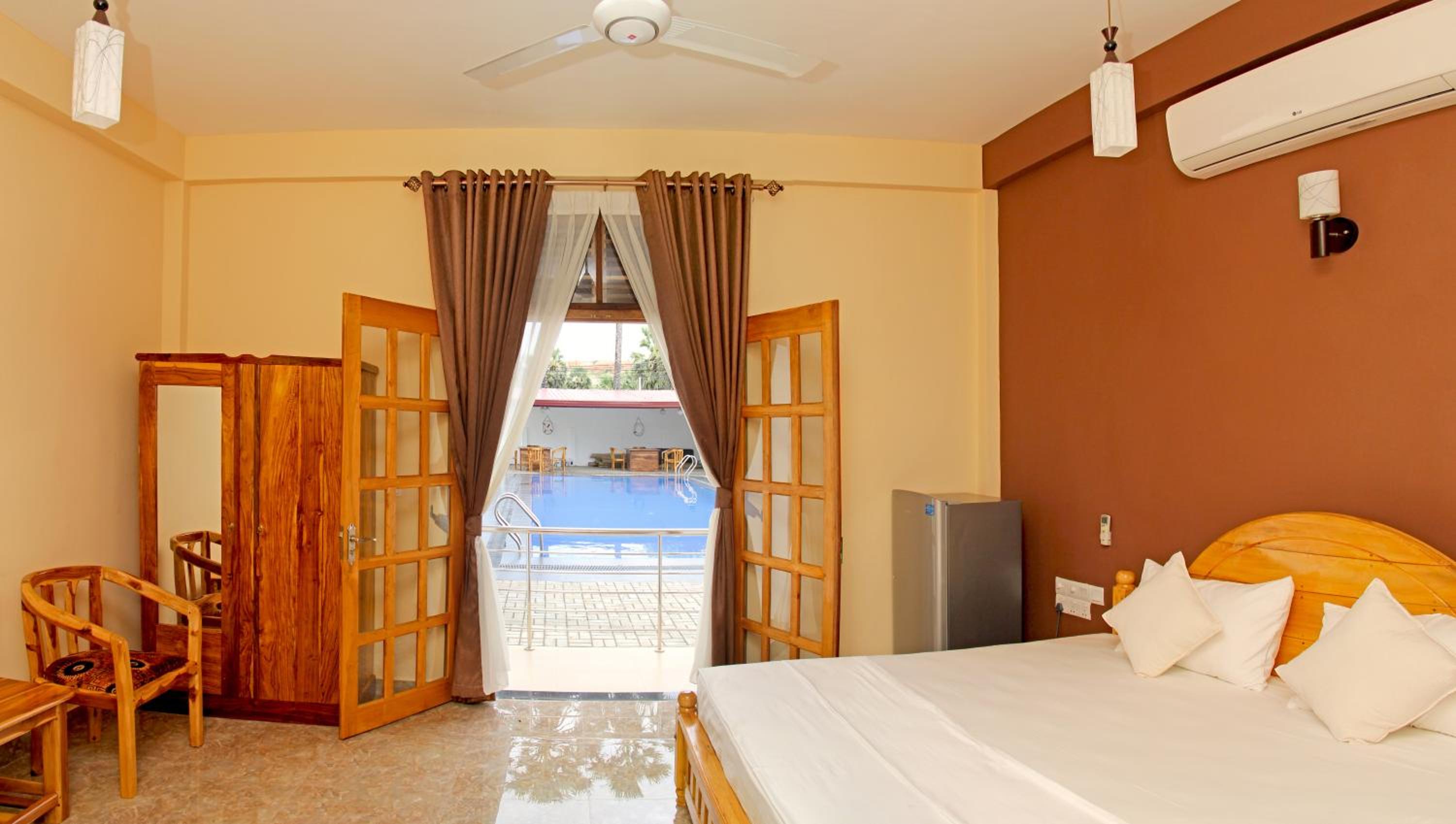  Deluxe Double Room with Pool View - Ground Floor photo 3