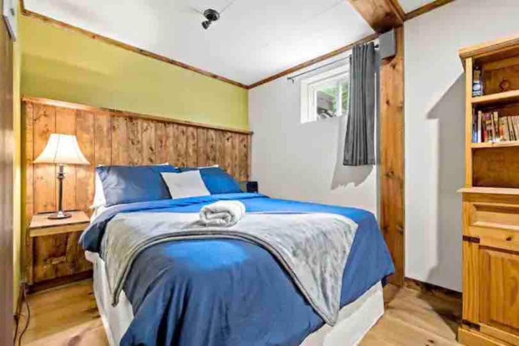 Three-Bedroom Chalet photo 1