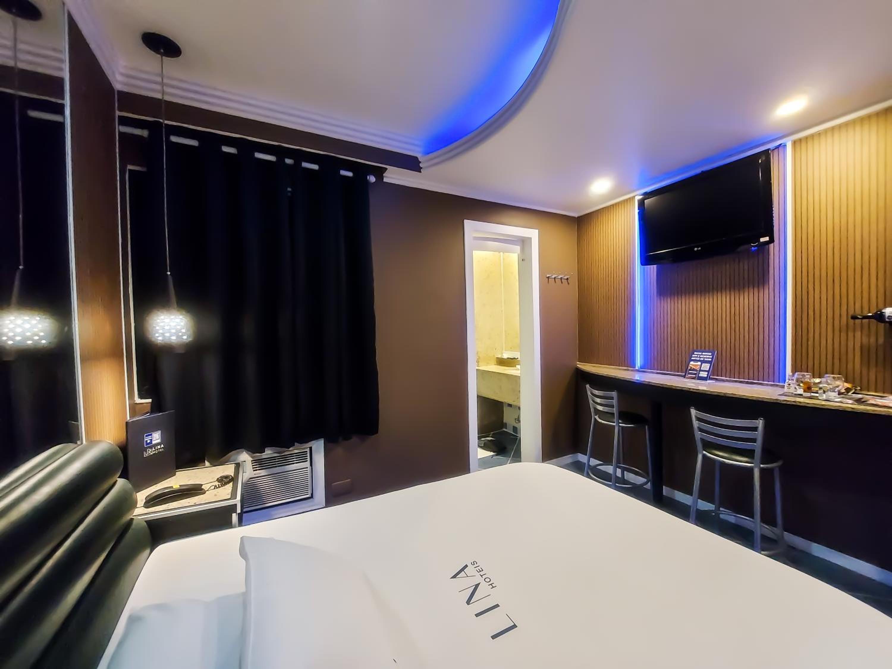 Standard Double Room - Photo 2