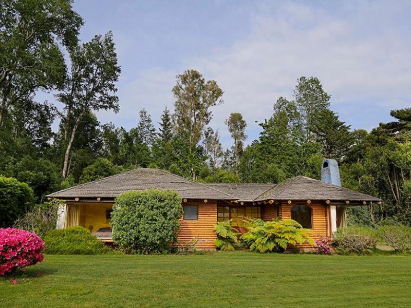 Bungalow (8 Adults) photo 1