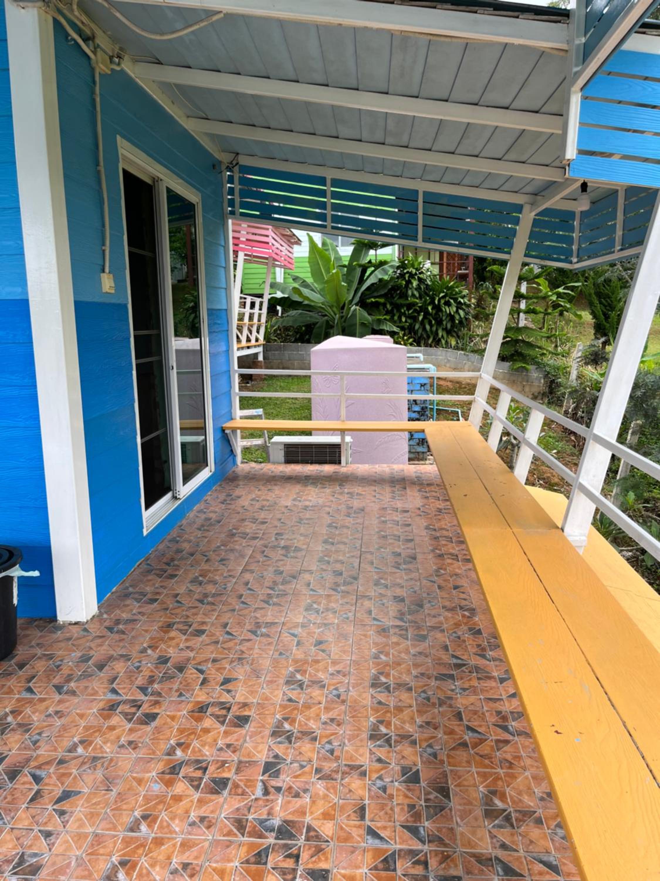 One-Bedroom House photo 1
