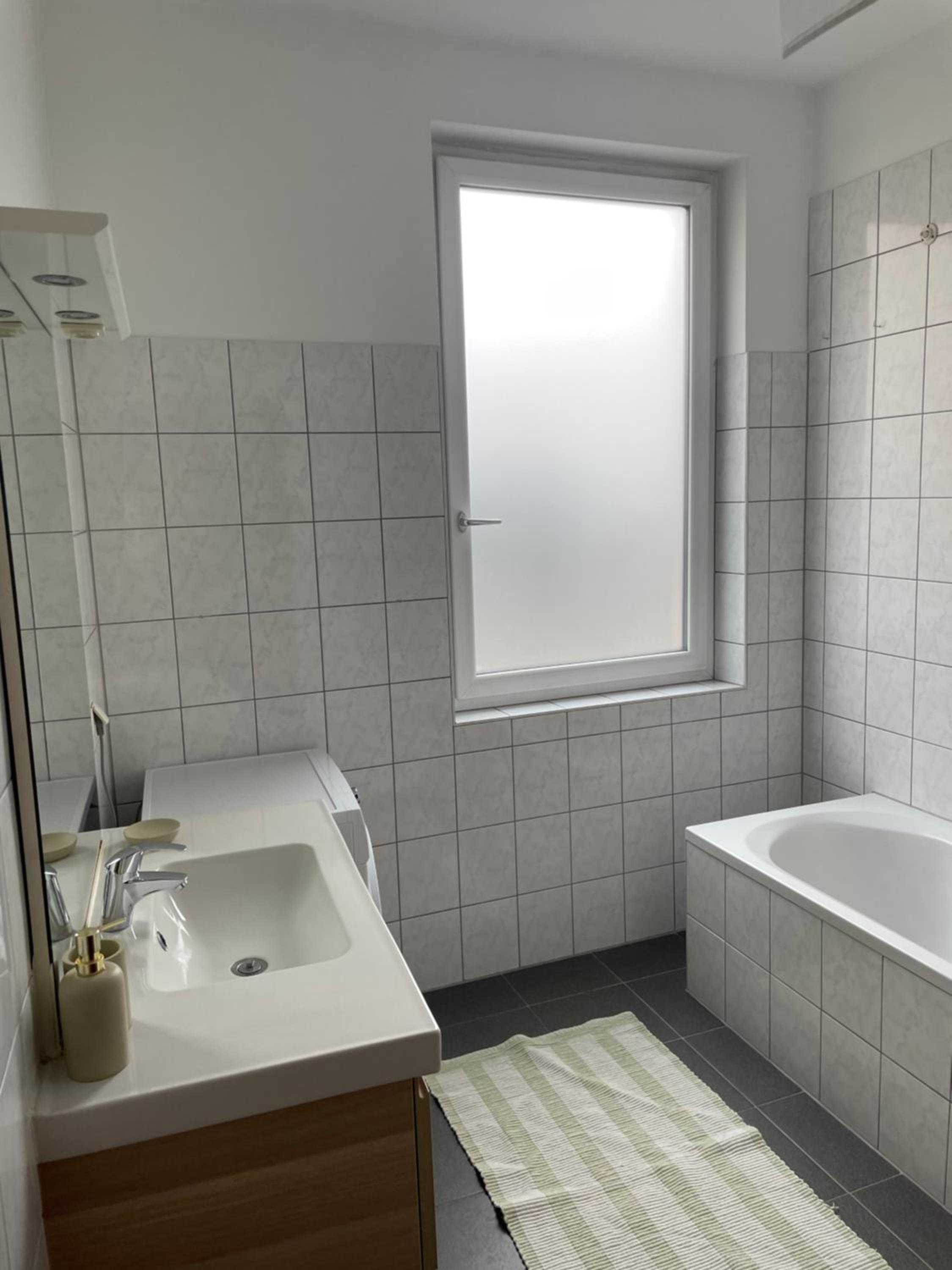 Apartment - Photo 3
