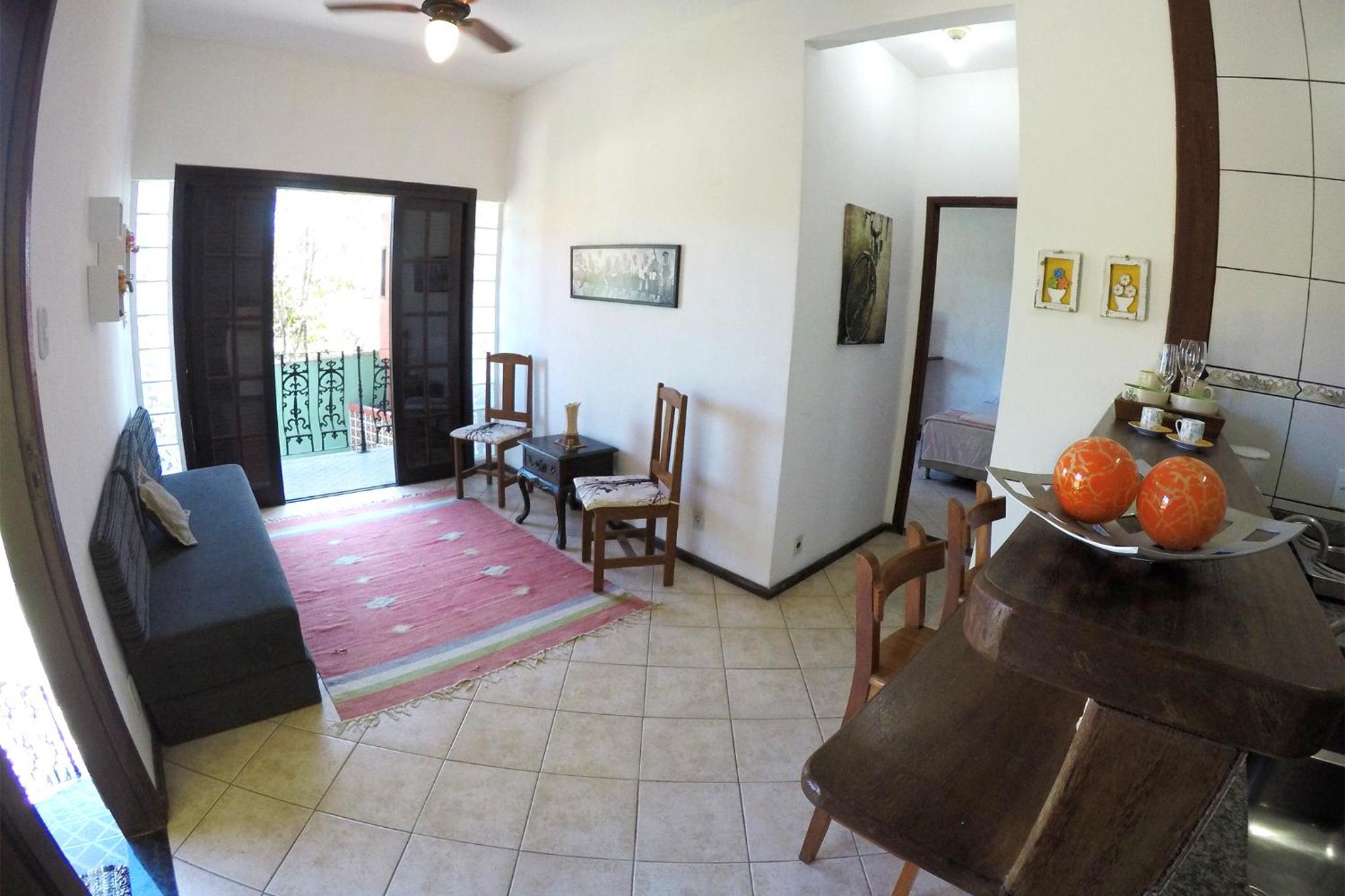 Family Room with Lake View photo 1