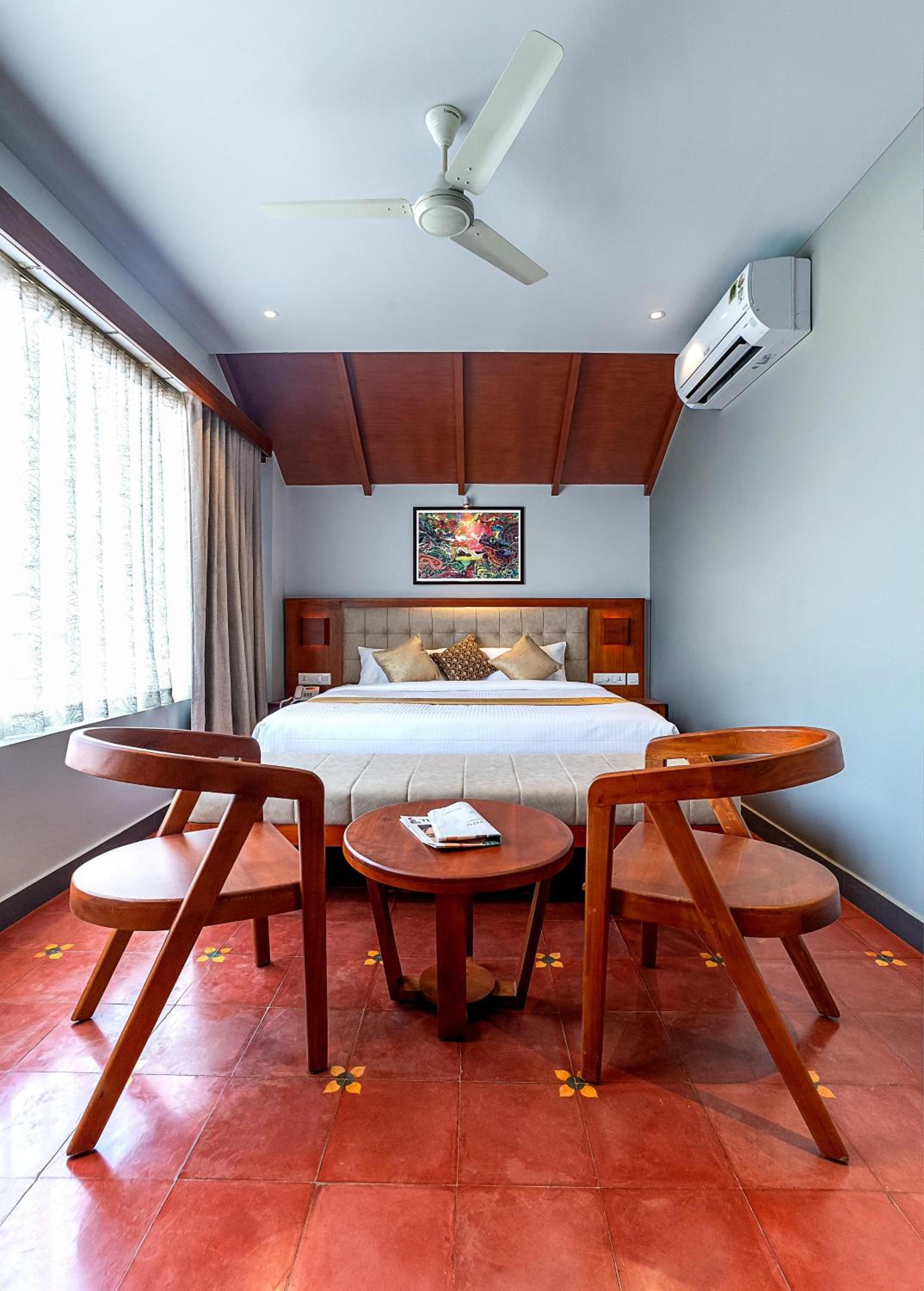 Queen Room