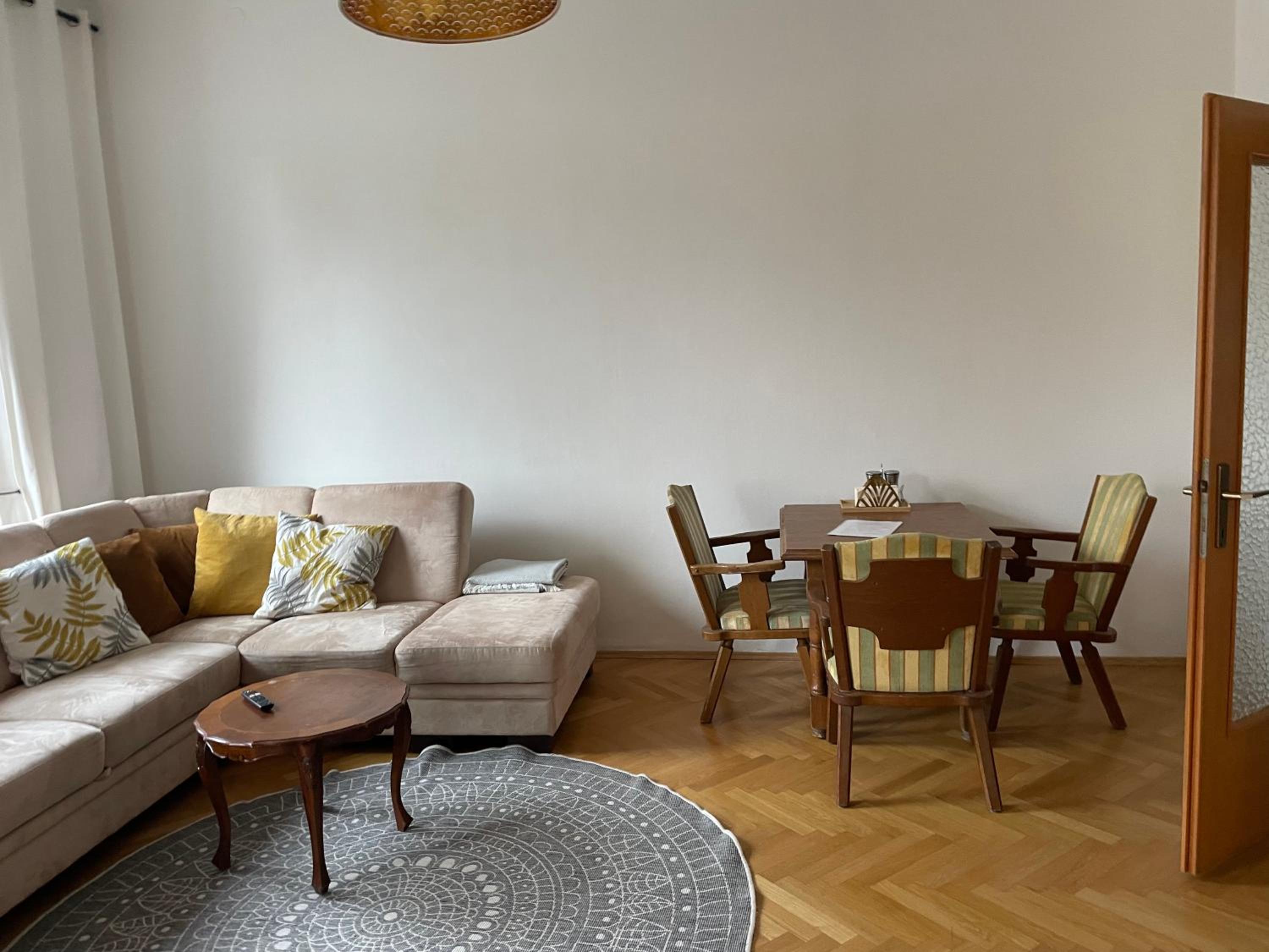 Apartment - Photo 10