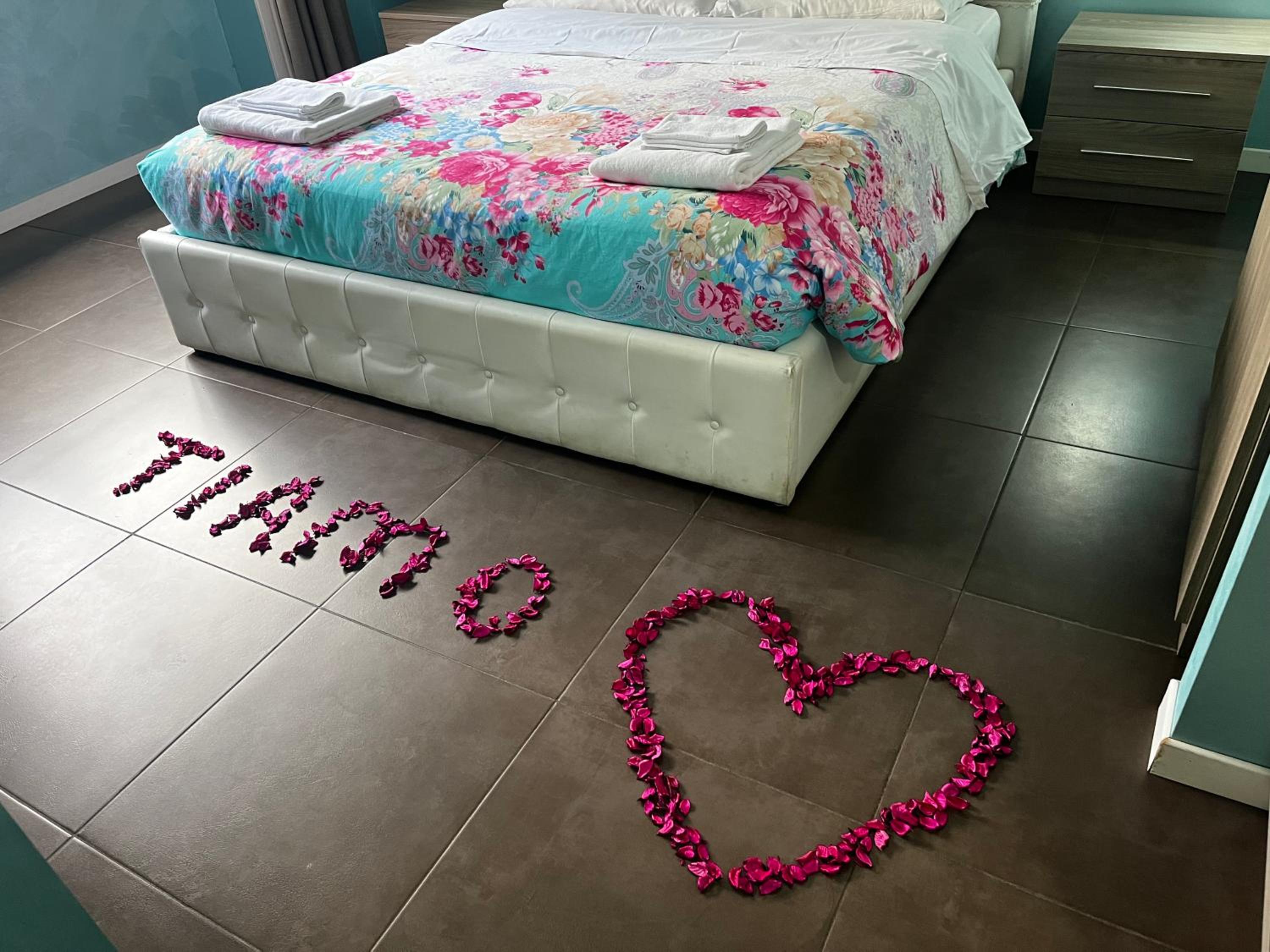Superior Double Room with Private Bathroom photo 2