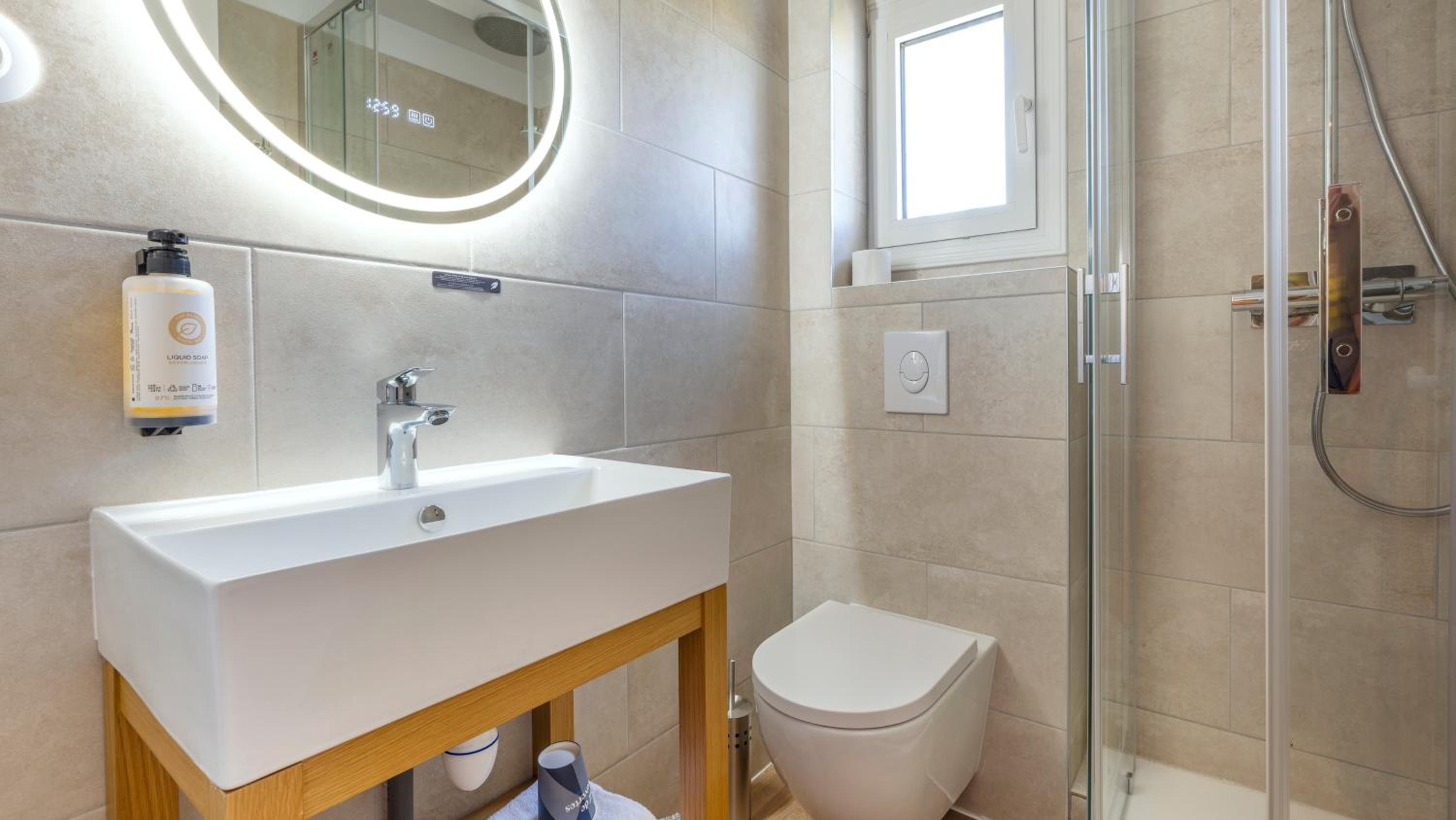 Standard Room - 2 Single Beds