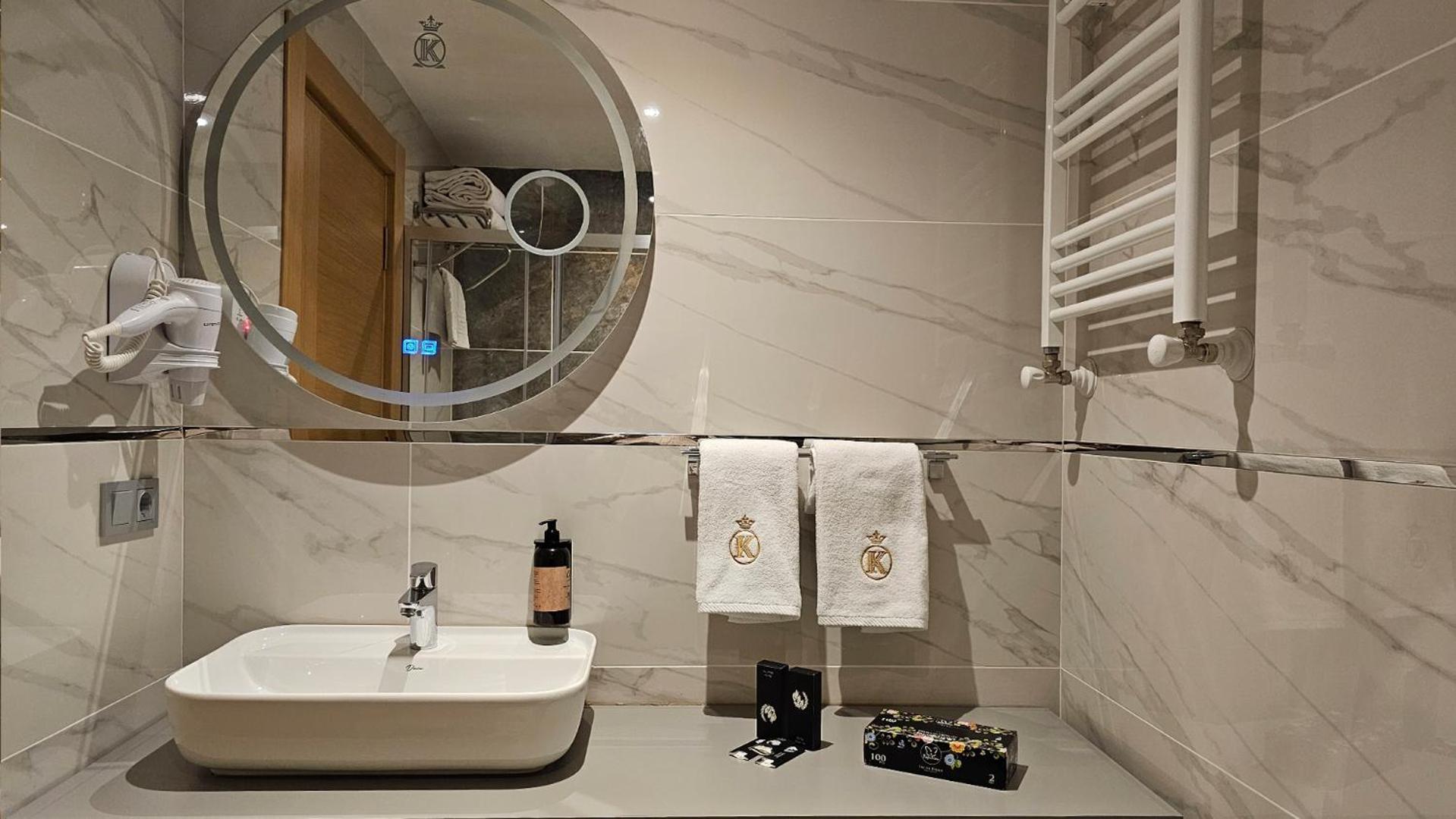 Deluxe Queen Room photo 2