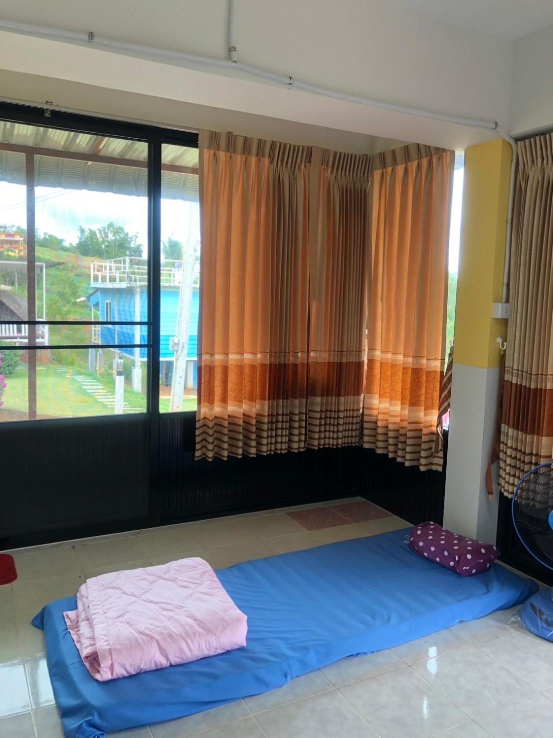 Mixed Dormitory Room photo 2