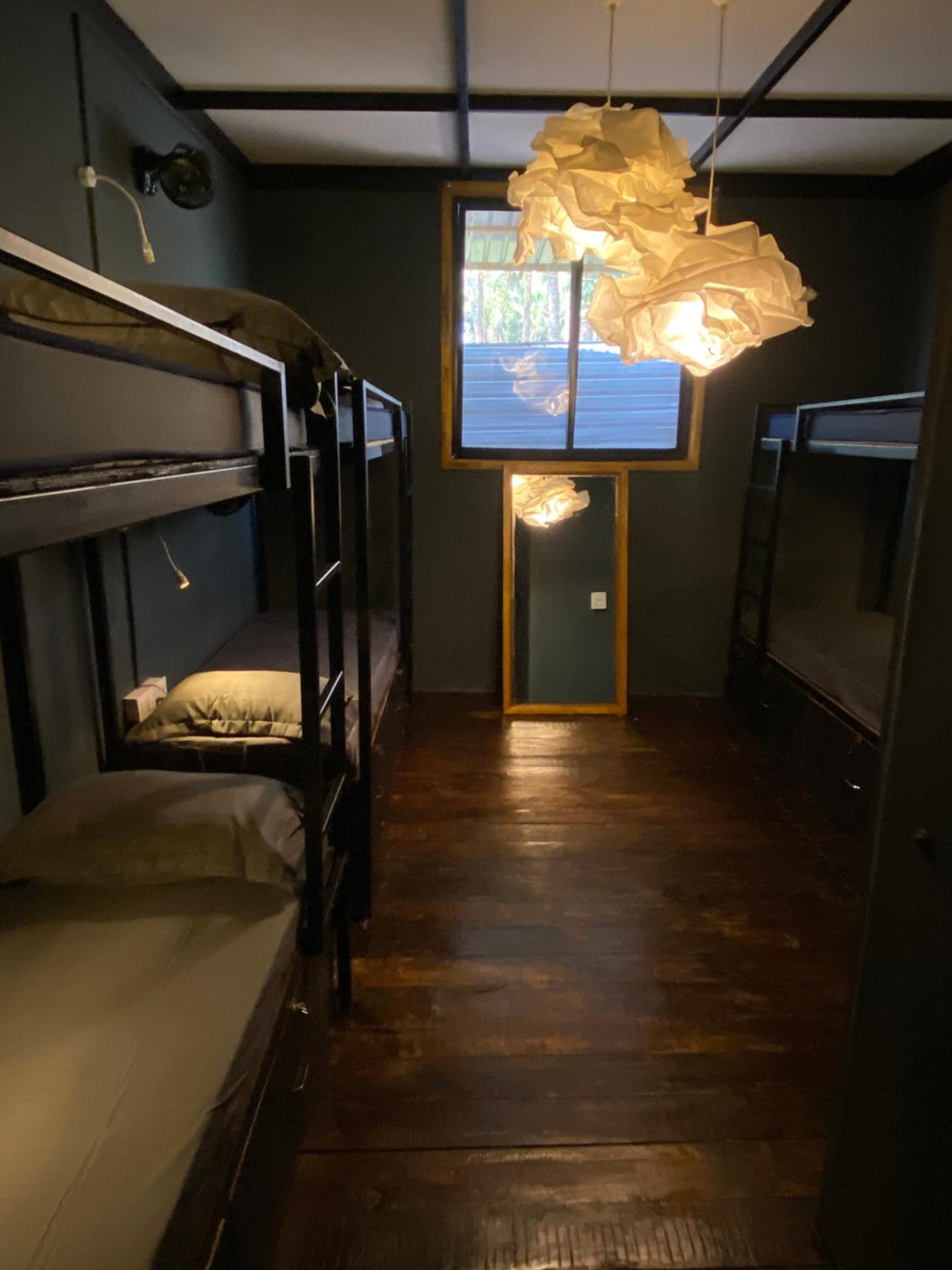 Bed in 6-Bed Mixed Dormitory Room photo 2
