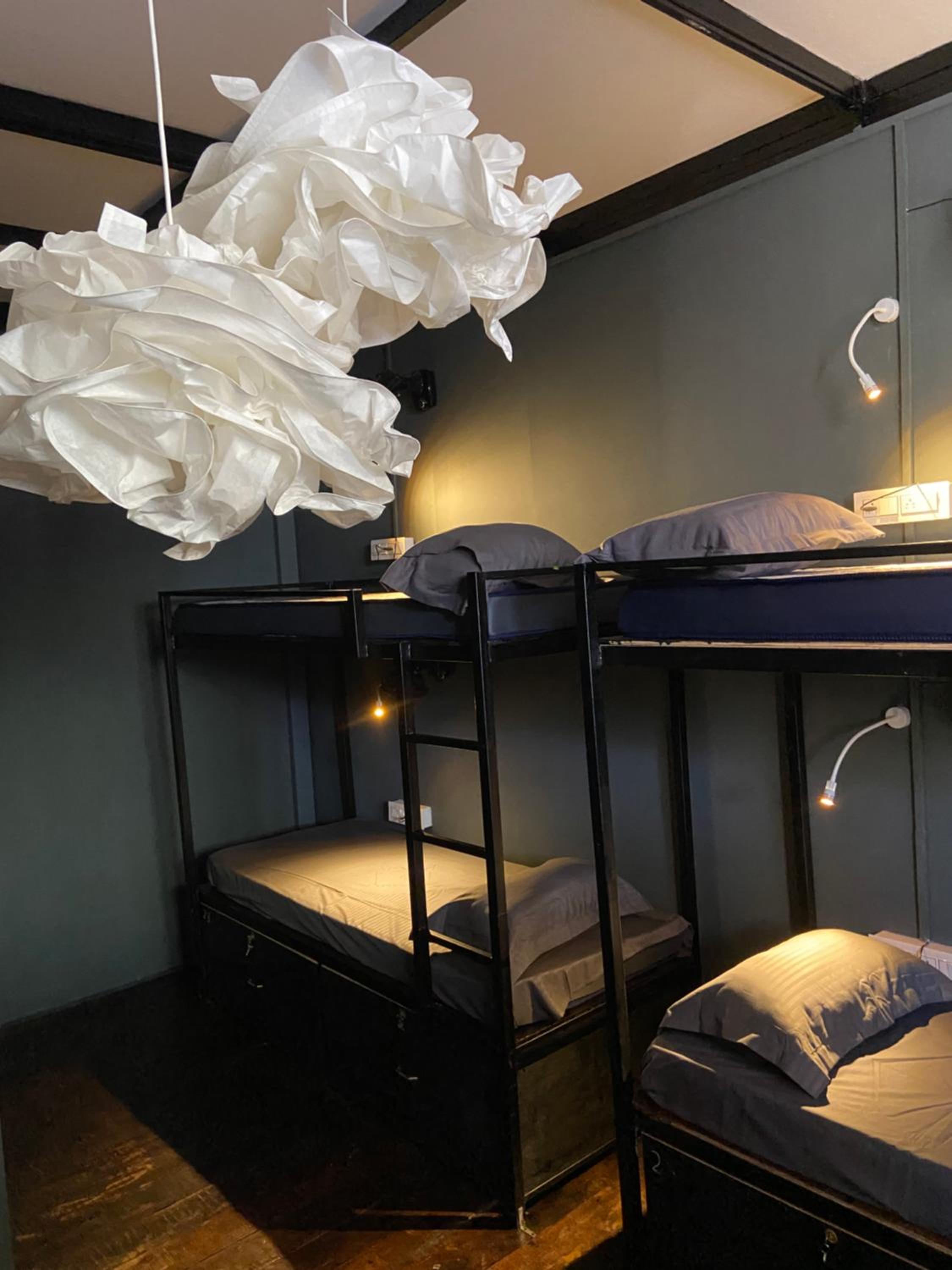 Bed in 6-Bed Mixed Dormitory Room photo 1