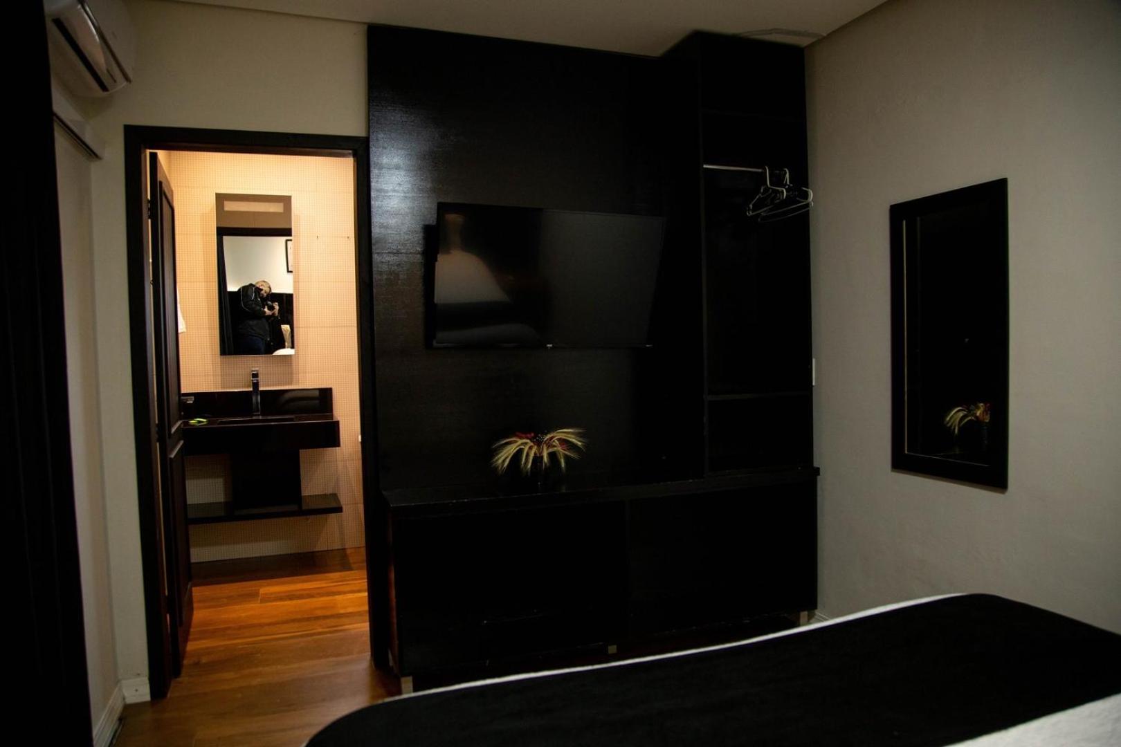 Double Room - Photo 4