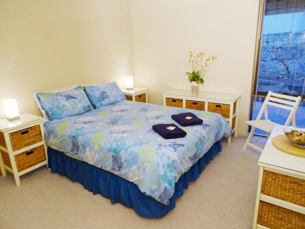 Two-Bedroom Apartment with Sea View photo 3