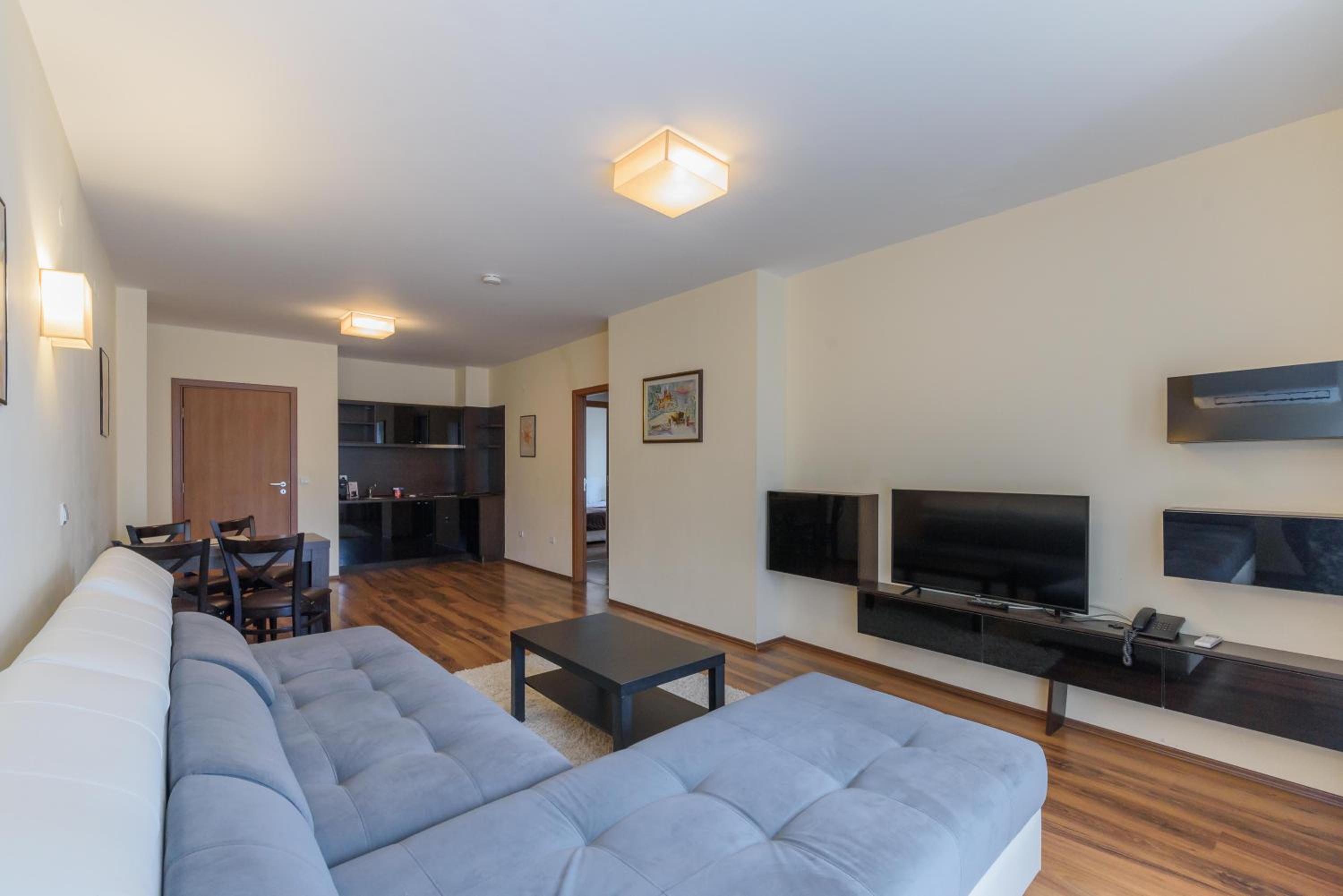Three-Bedroom Apartment photo 1