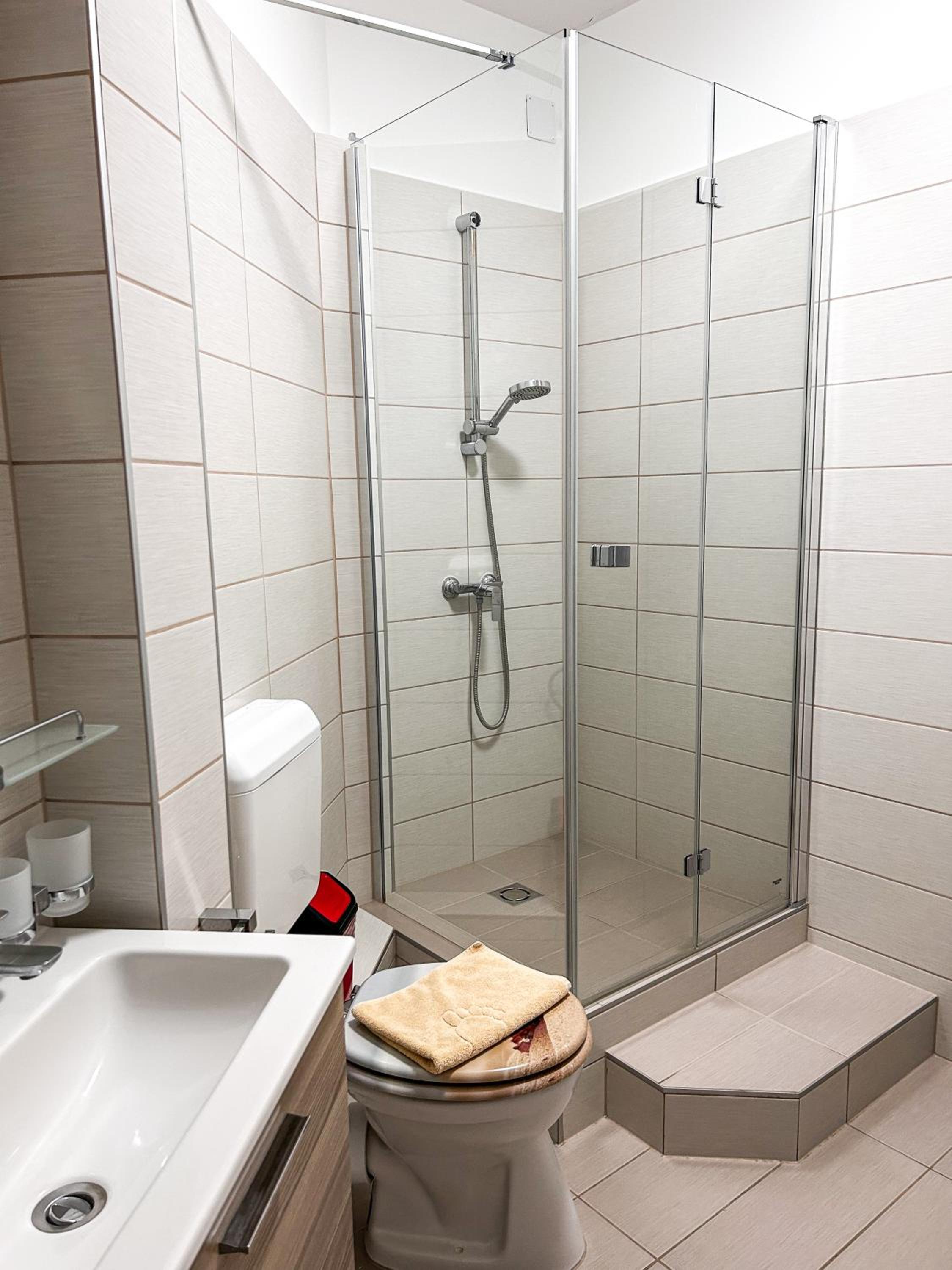 Double or Twin Room photo 2