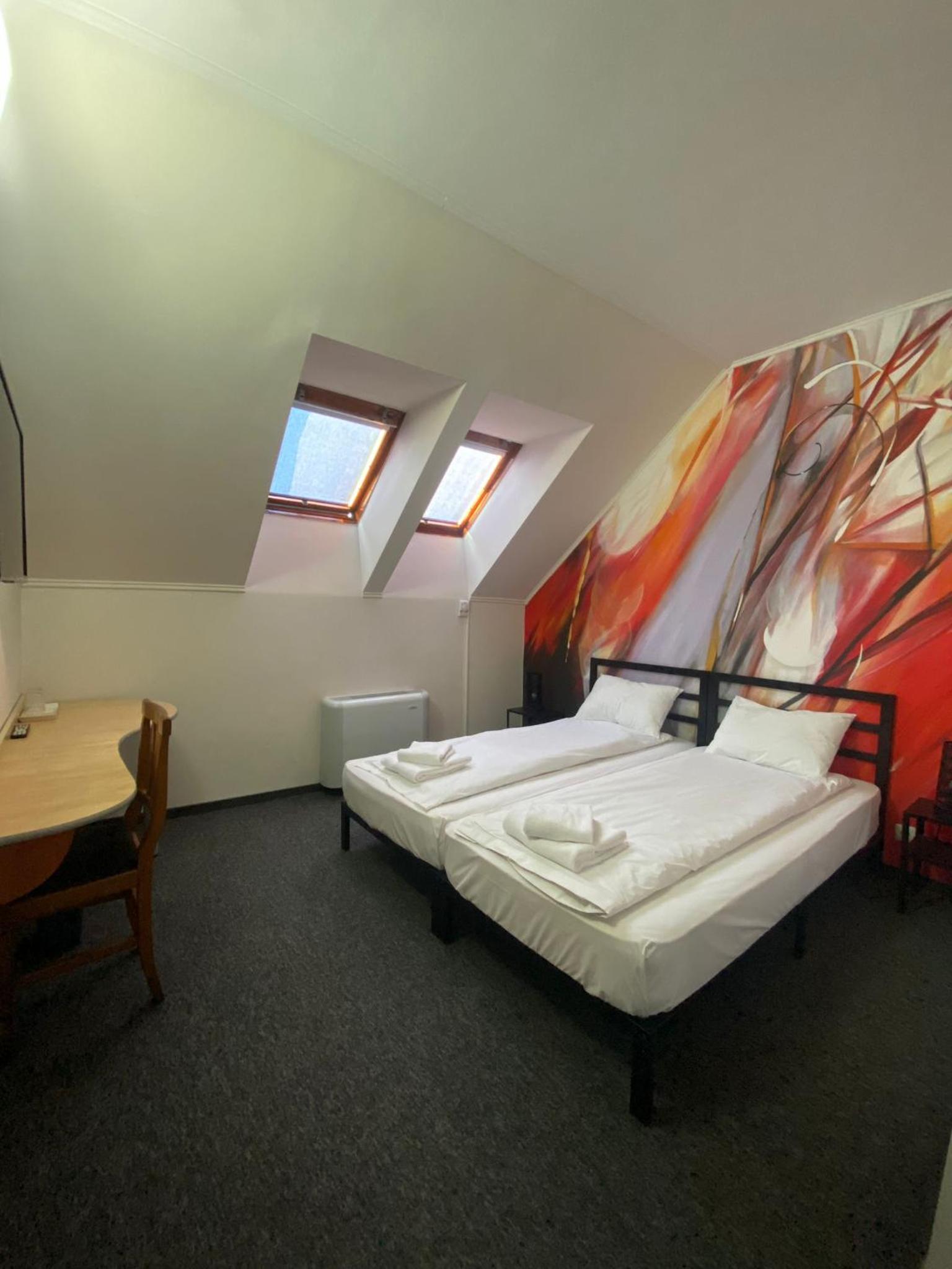 Twin Room photo 1