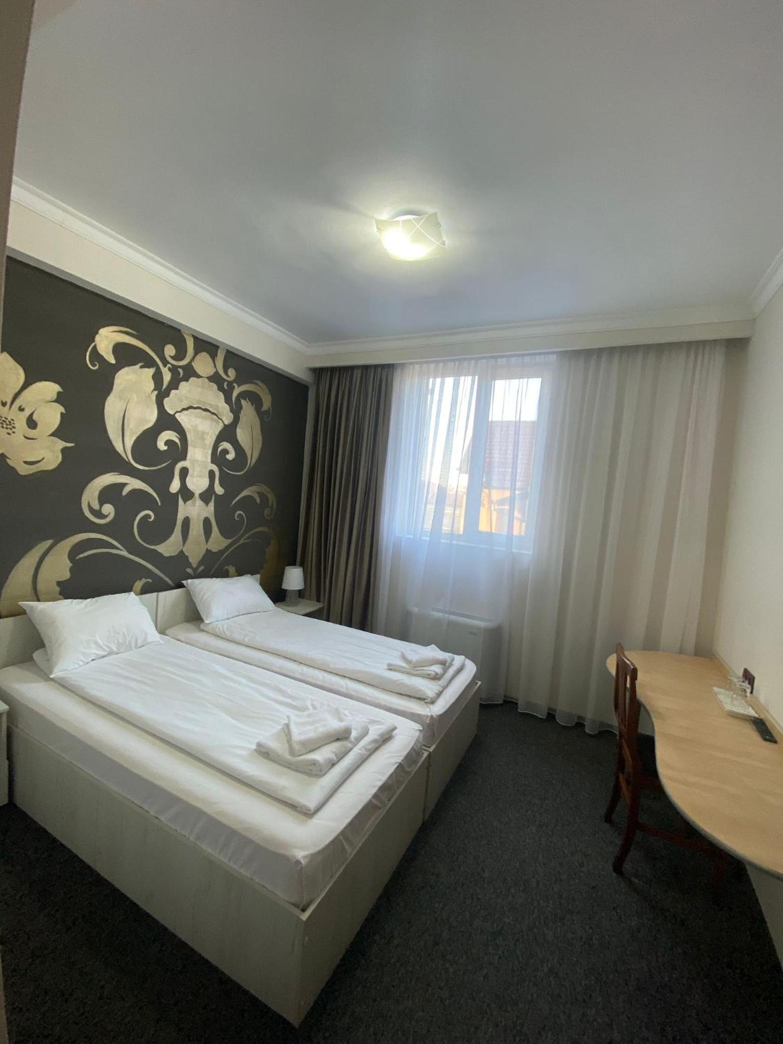 Twin Room photo 2