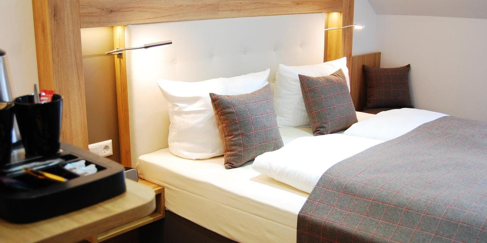 Large Double Room photo 3