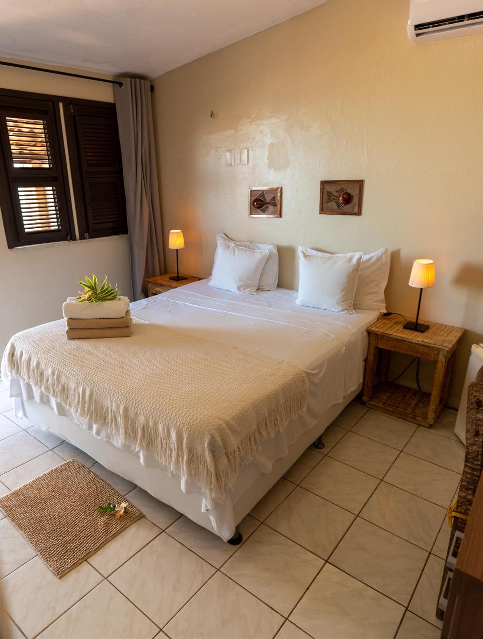 Deluxe Double Room with Balcony and Sea View
